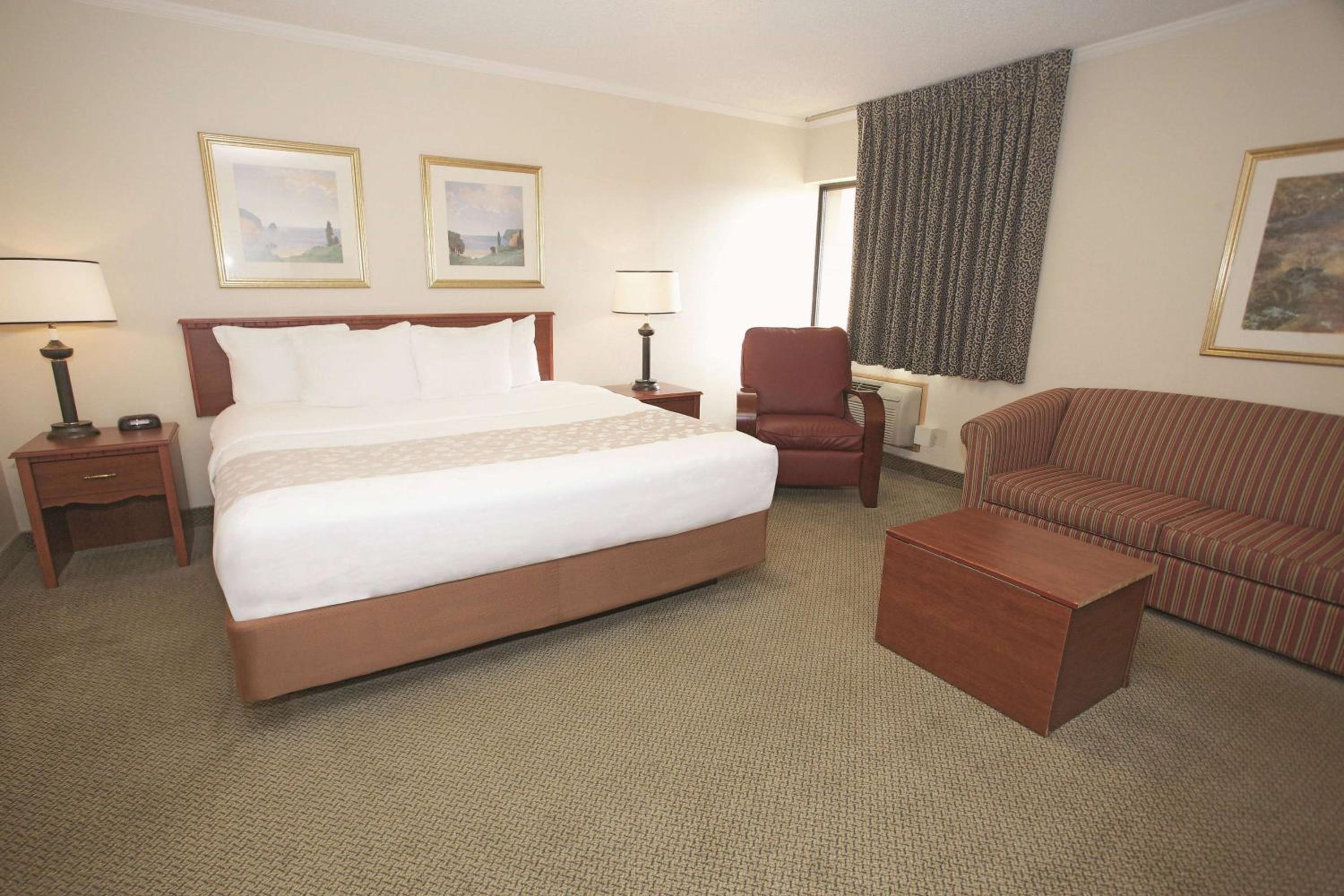 Executive King Room - Photo 1