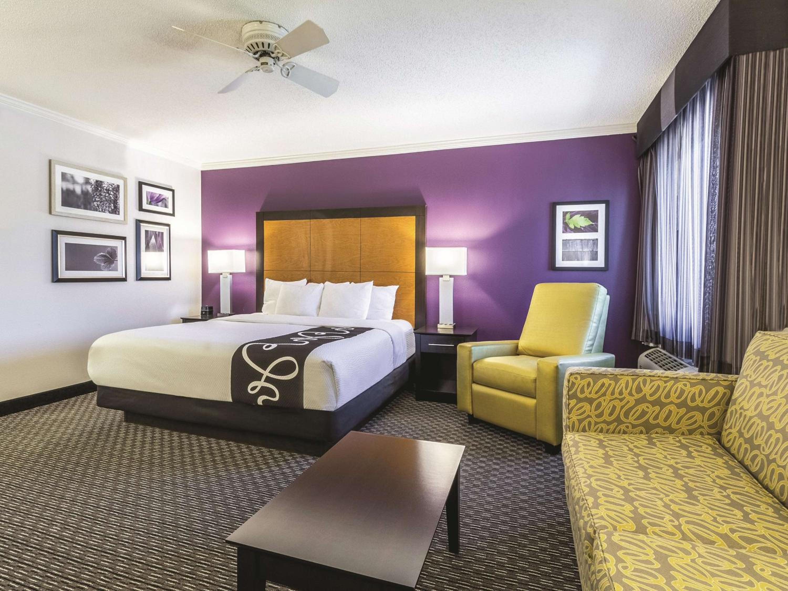 Executive King Room - Photo 3