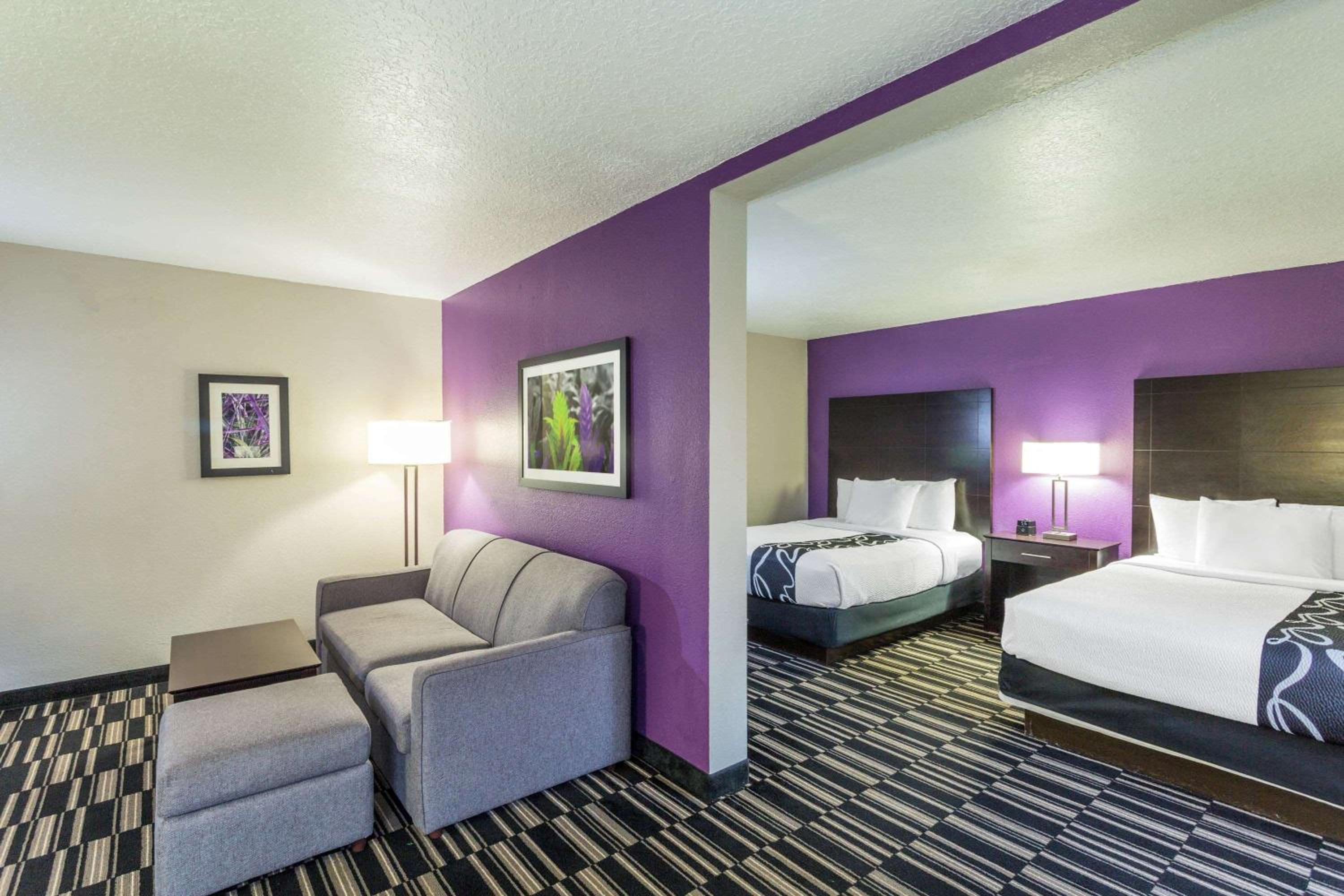 Executive King Room with Sofa Bed
