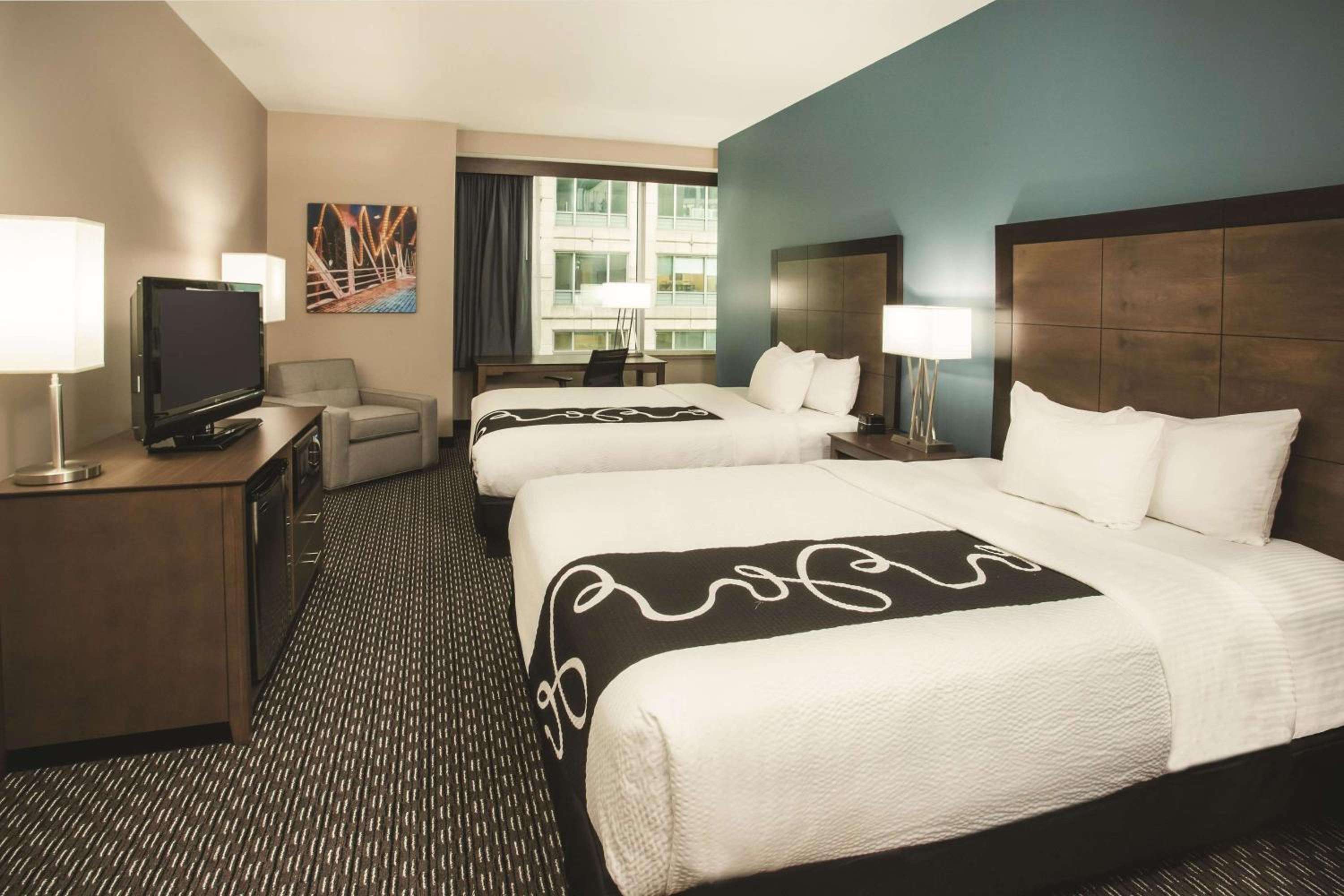 Queen Room with Two Queen Beds - Photo 1