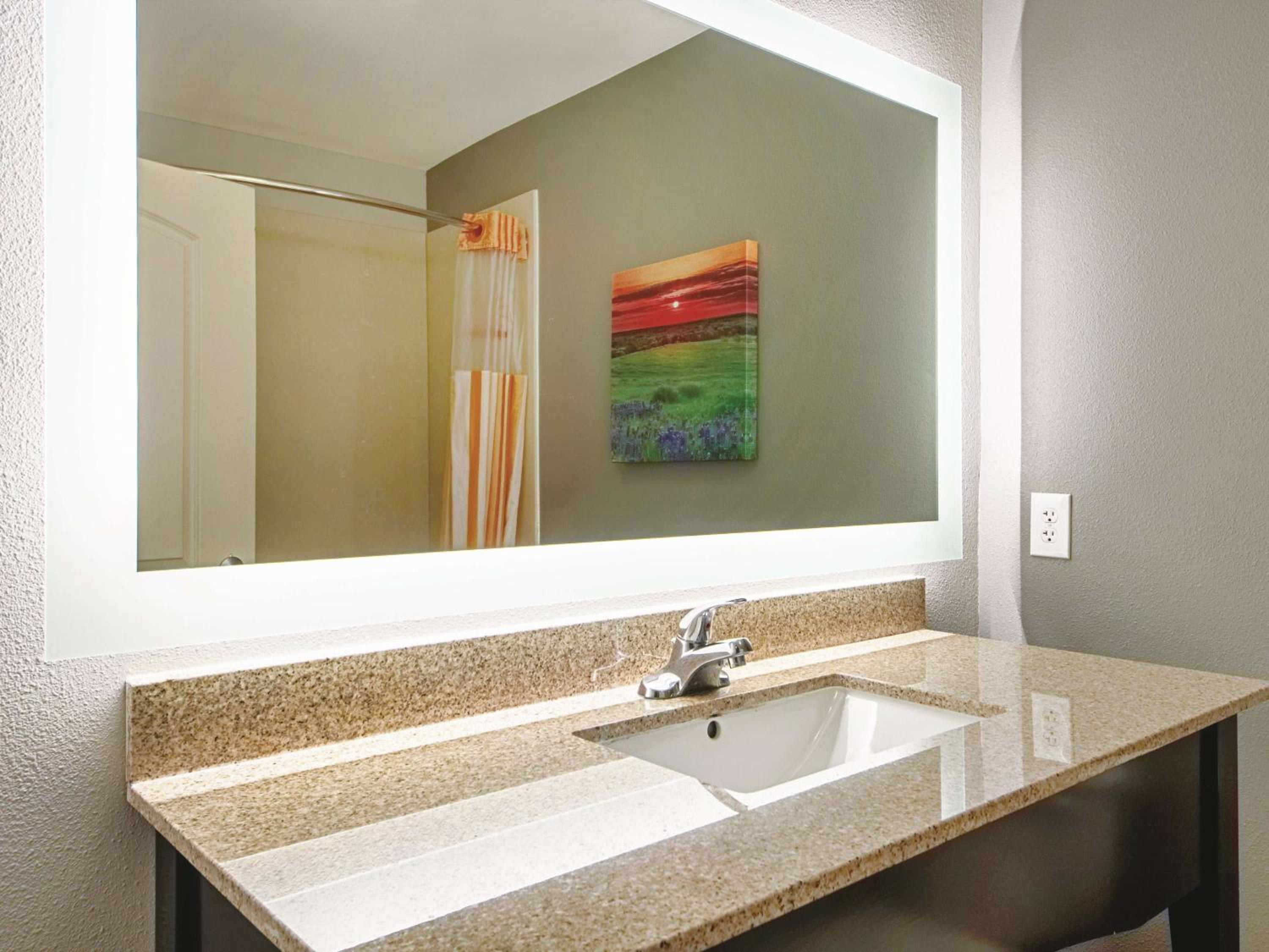 Executive King Room - Photo 5