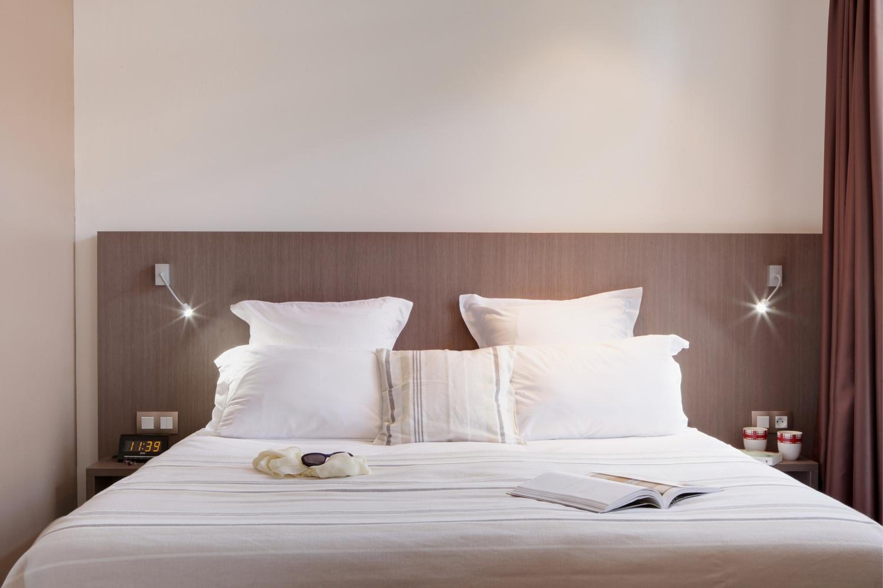 Family Suite (6 Adults)
