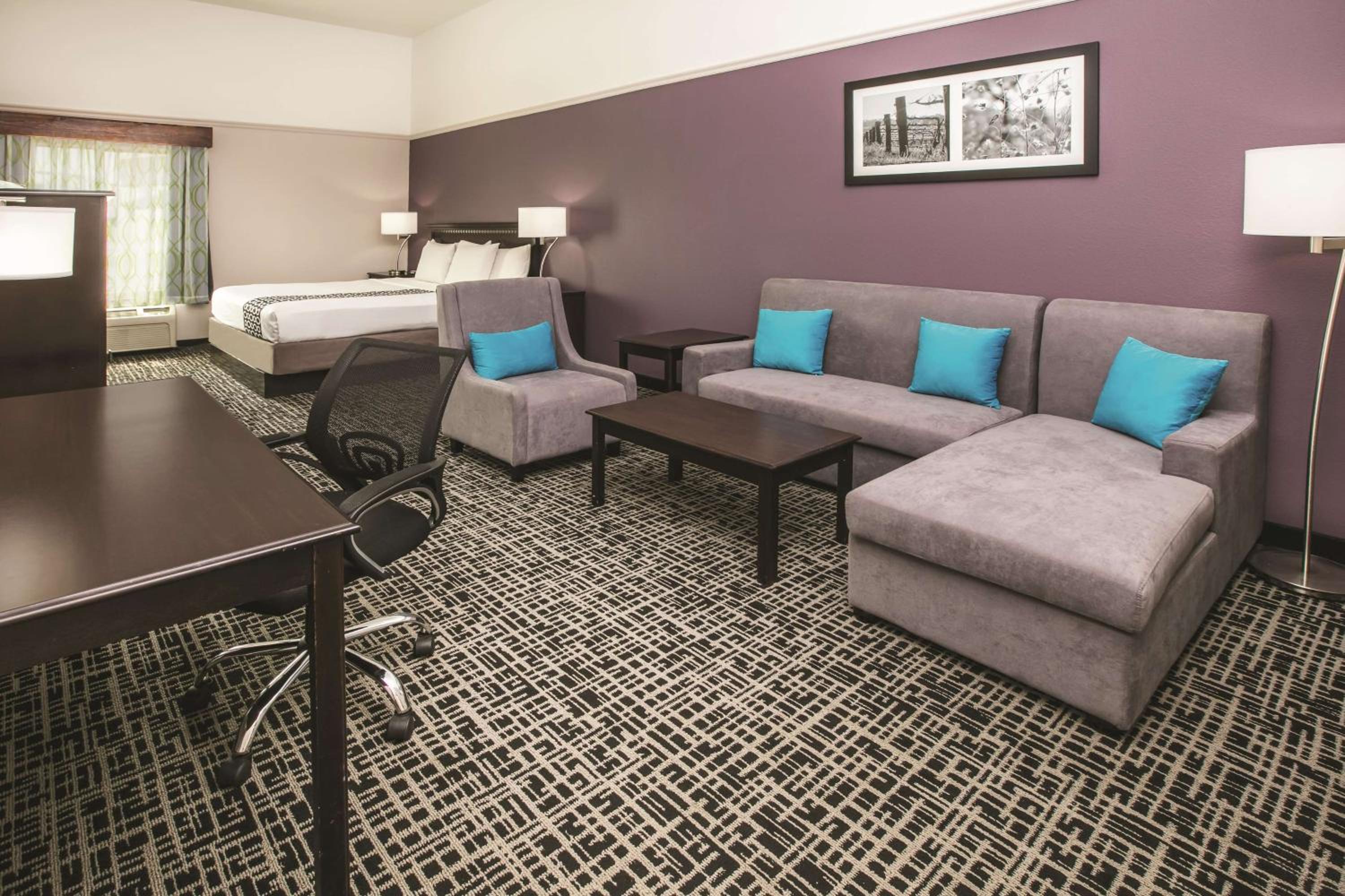 Executive King Room - Non-Smoking