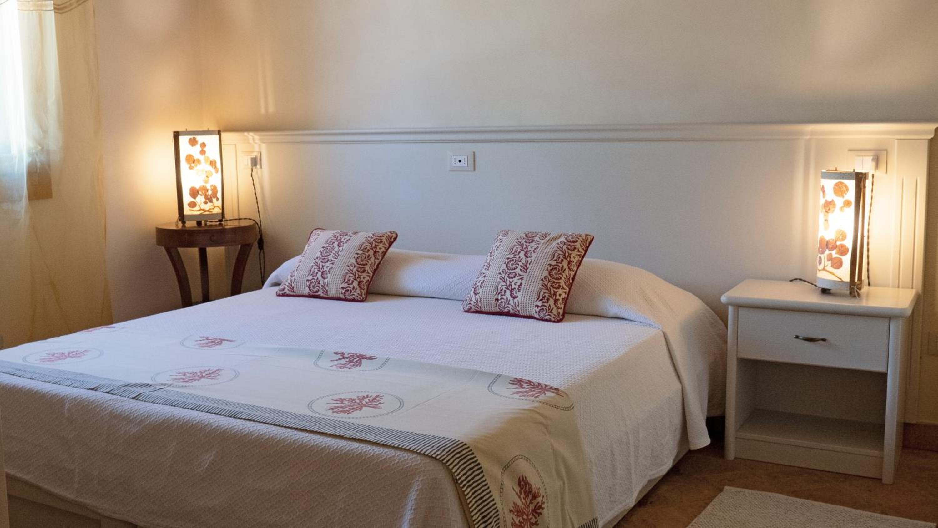 Standard Double or Twin Room photo 1