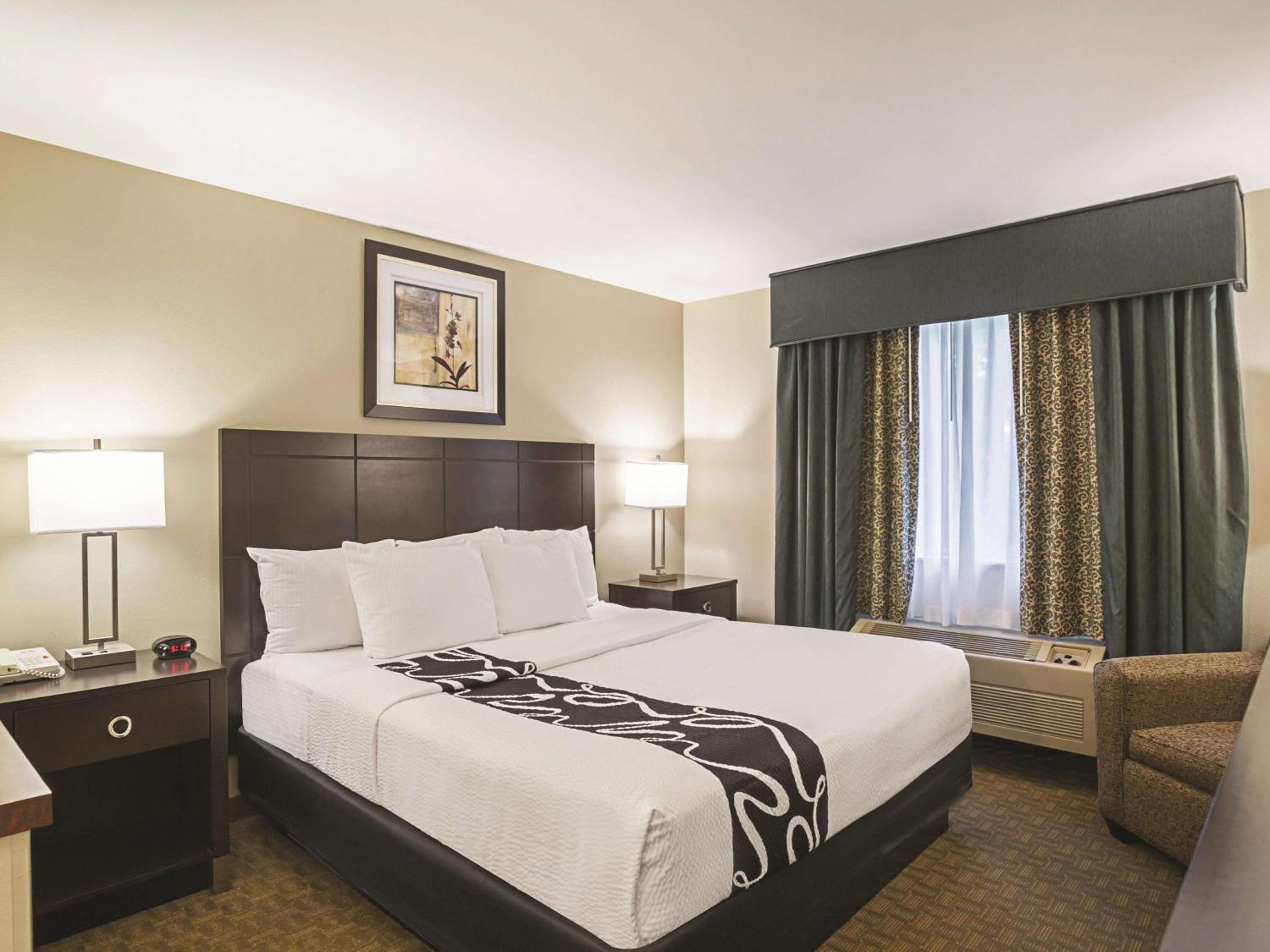 King Suite - Photo 4