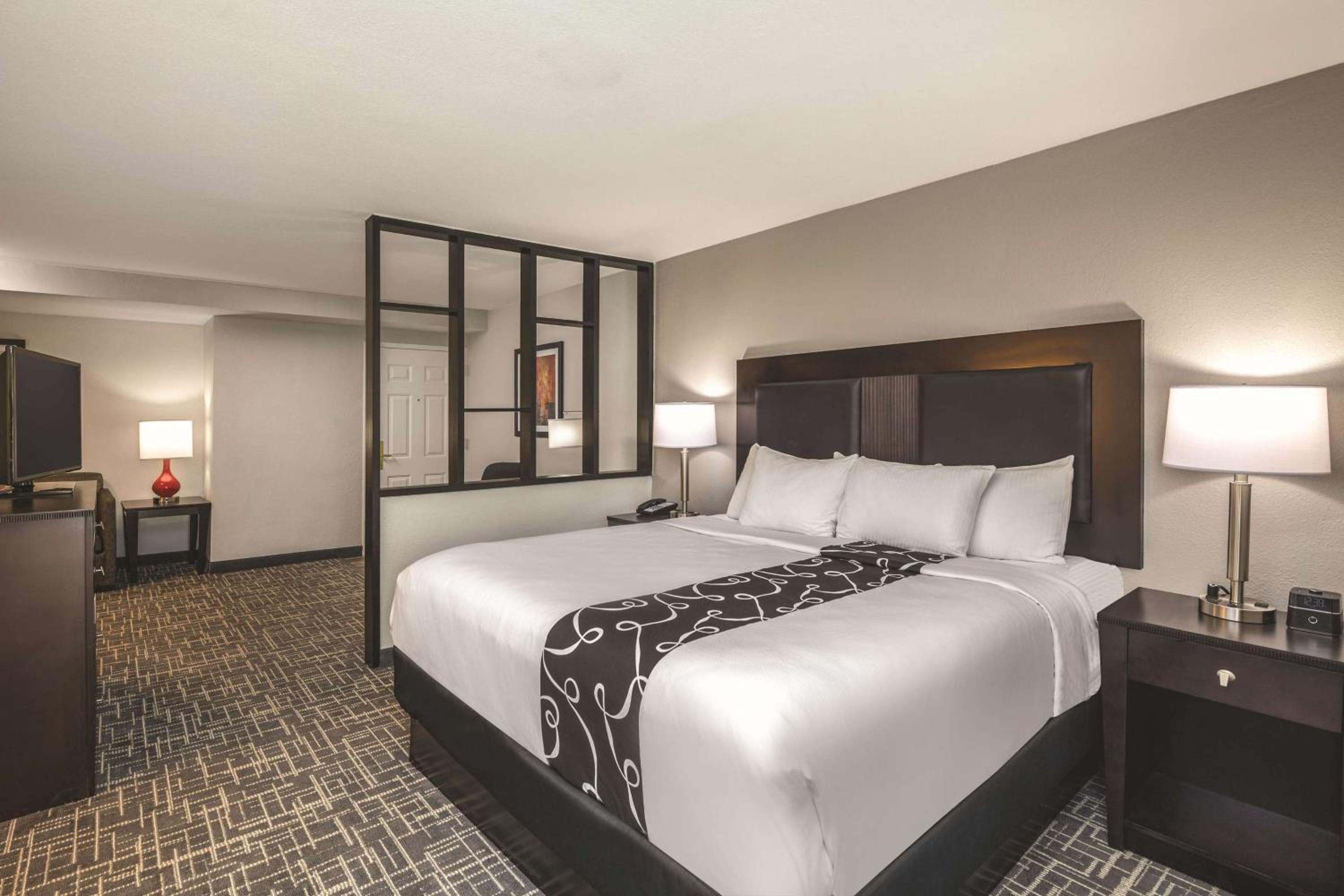 Executive King Room