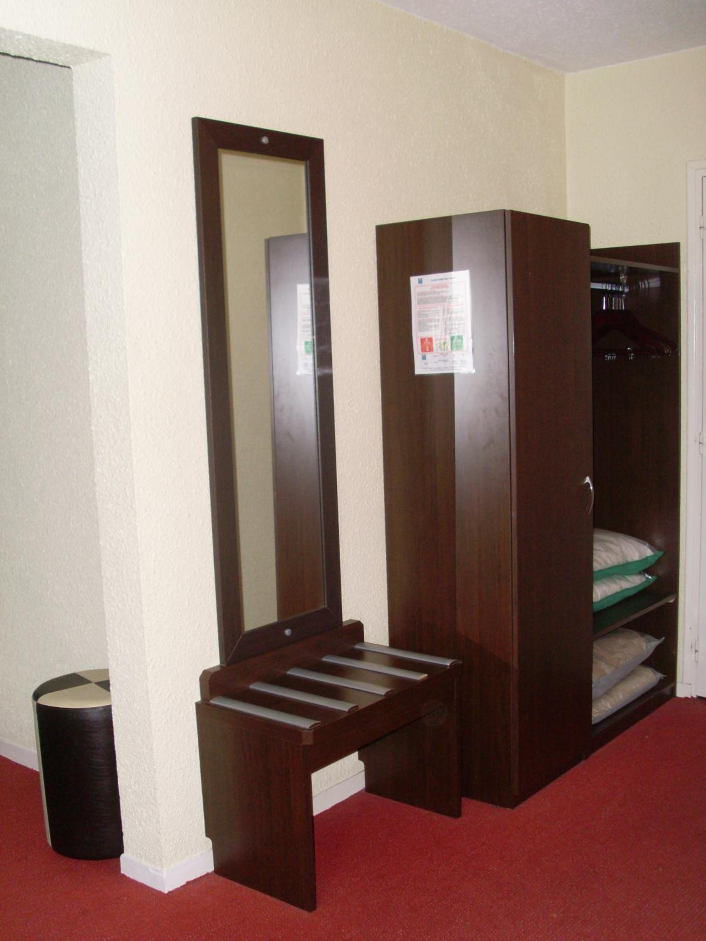 Quadruple Room - Photo 2