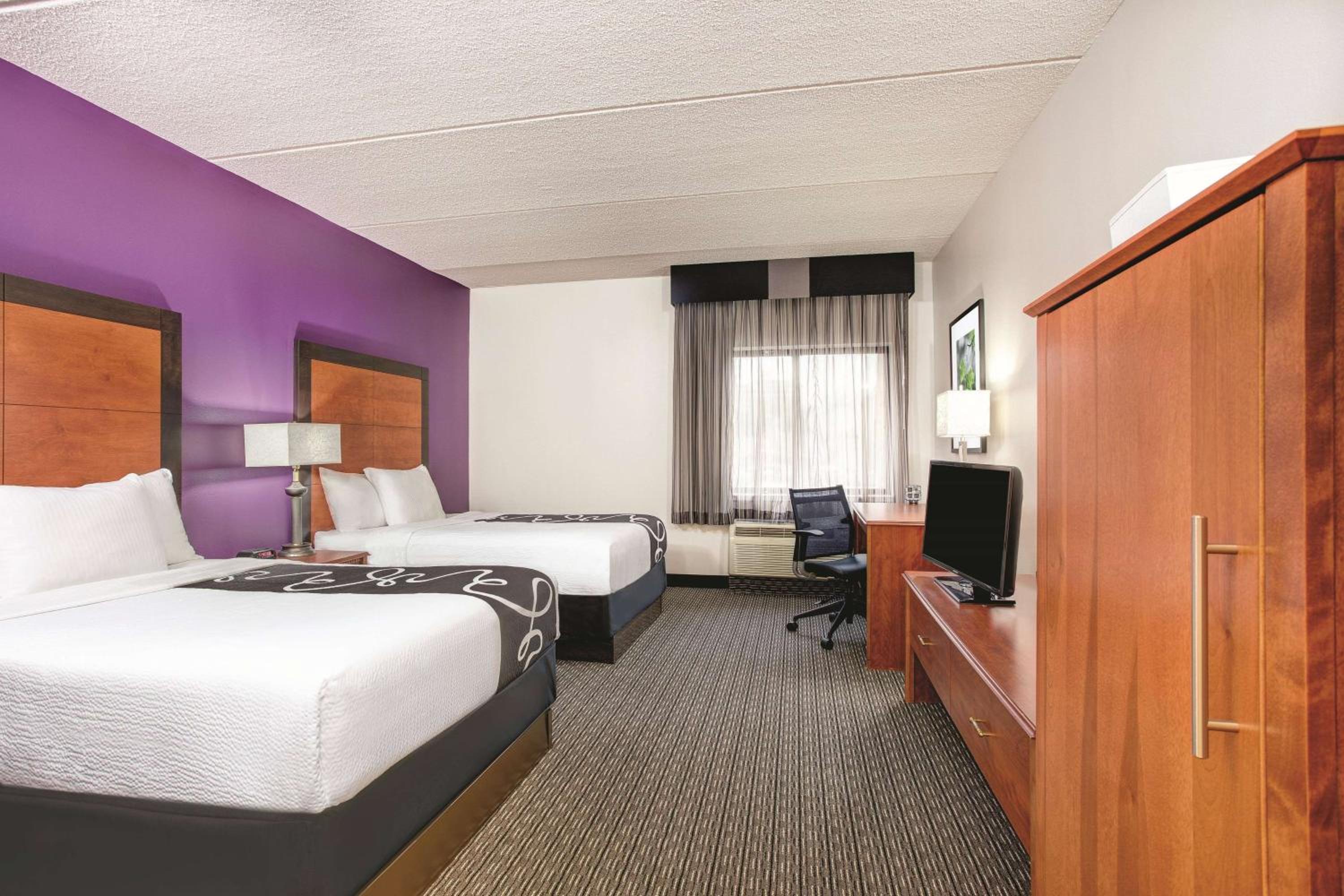 Deluxe Double Room - Photo 1
