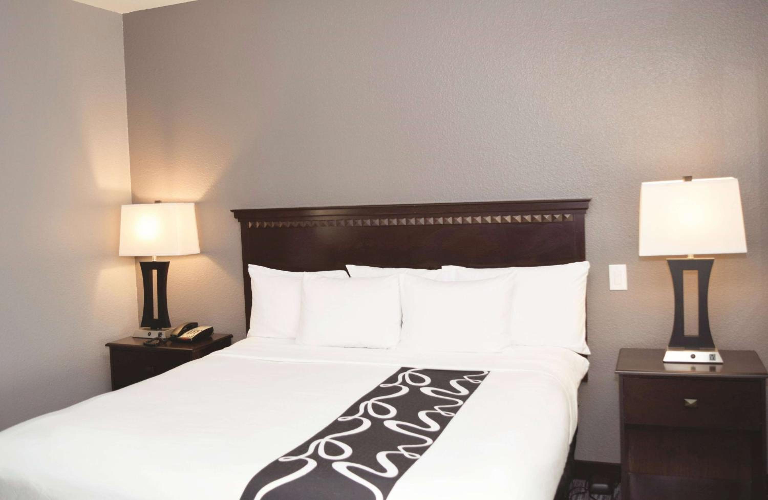 King Suite - Photo 1