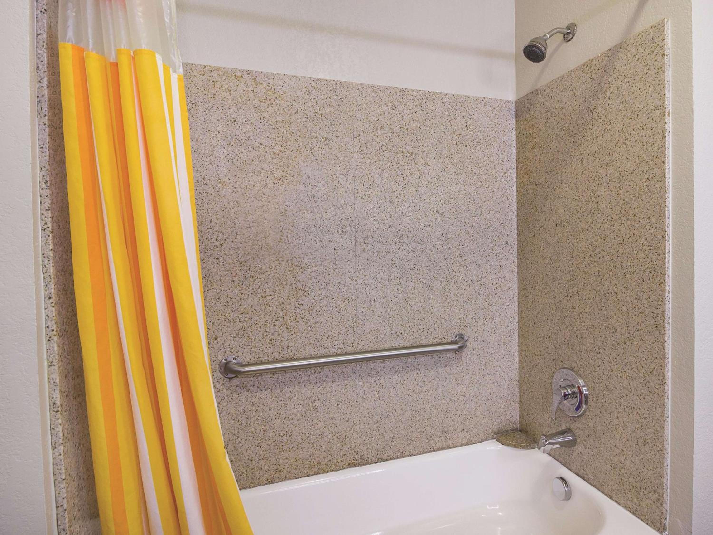 King Room - Mobility Access/Non-Smoking - Photo 2