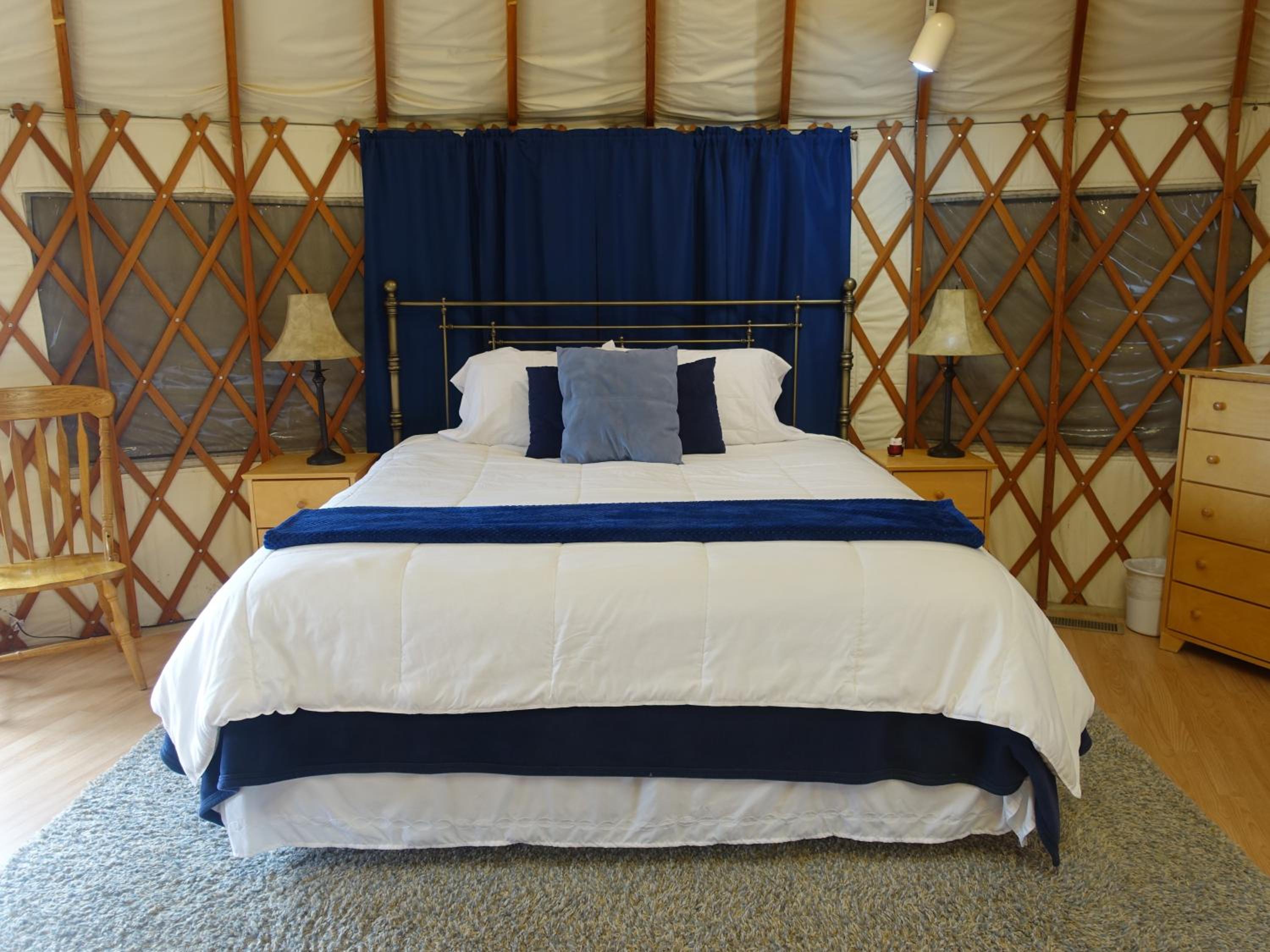 Vista Yurt Cabin  - Photo 4