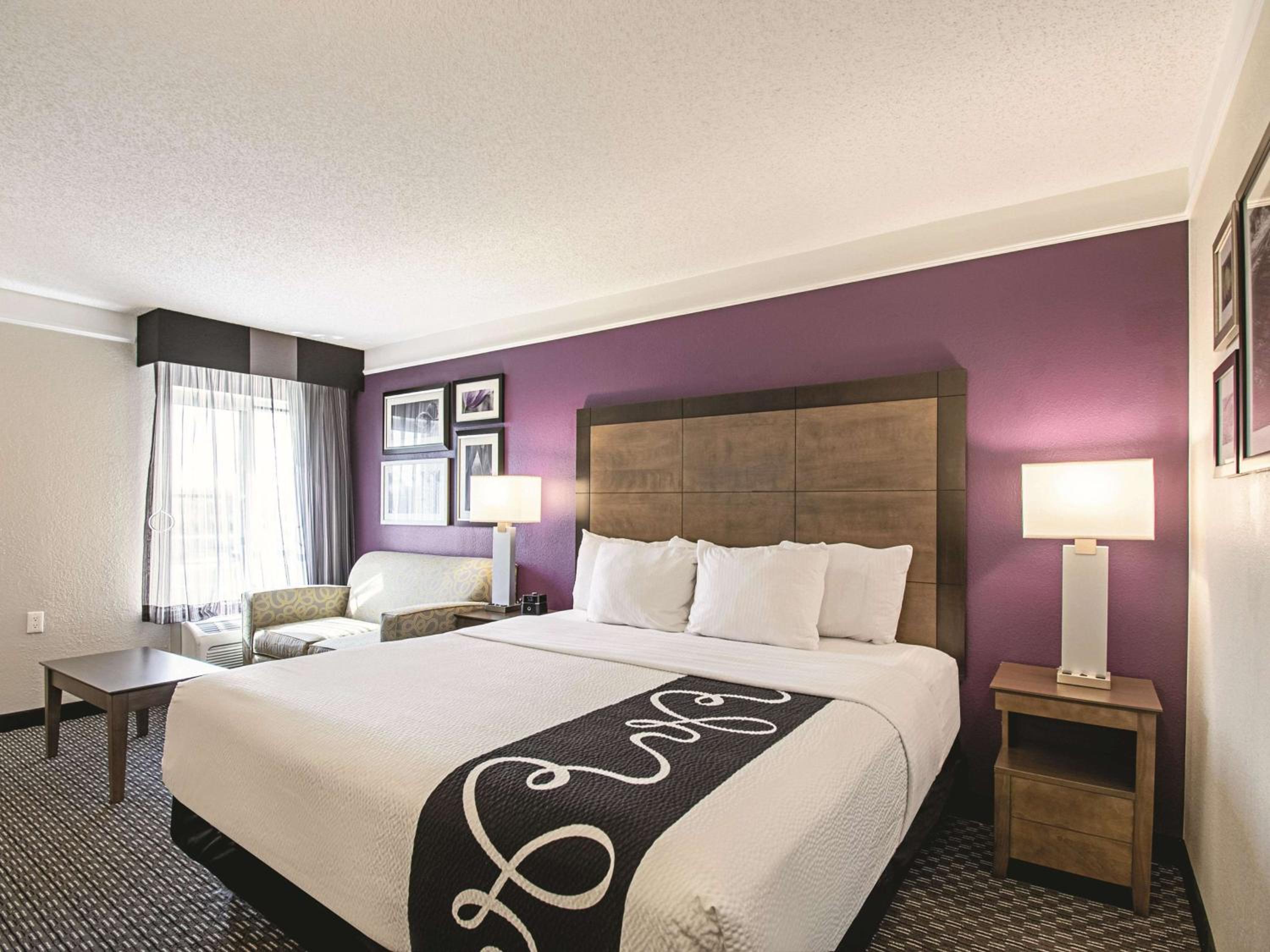 King Room - Disability Access - Photo 4