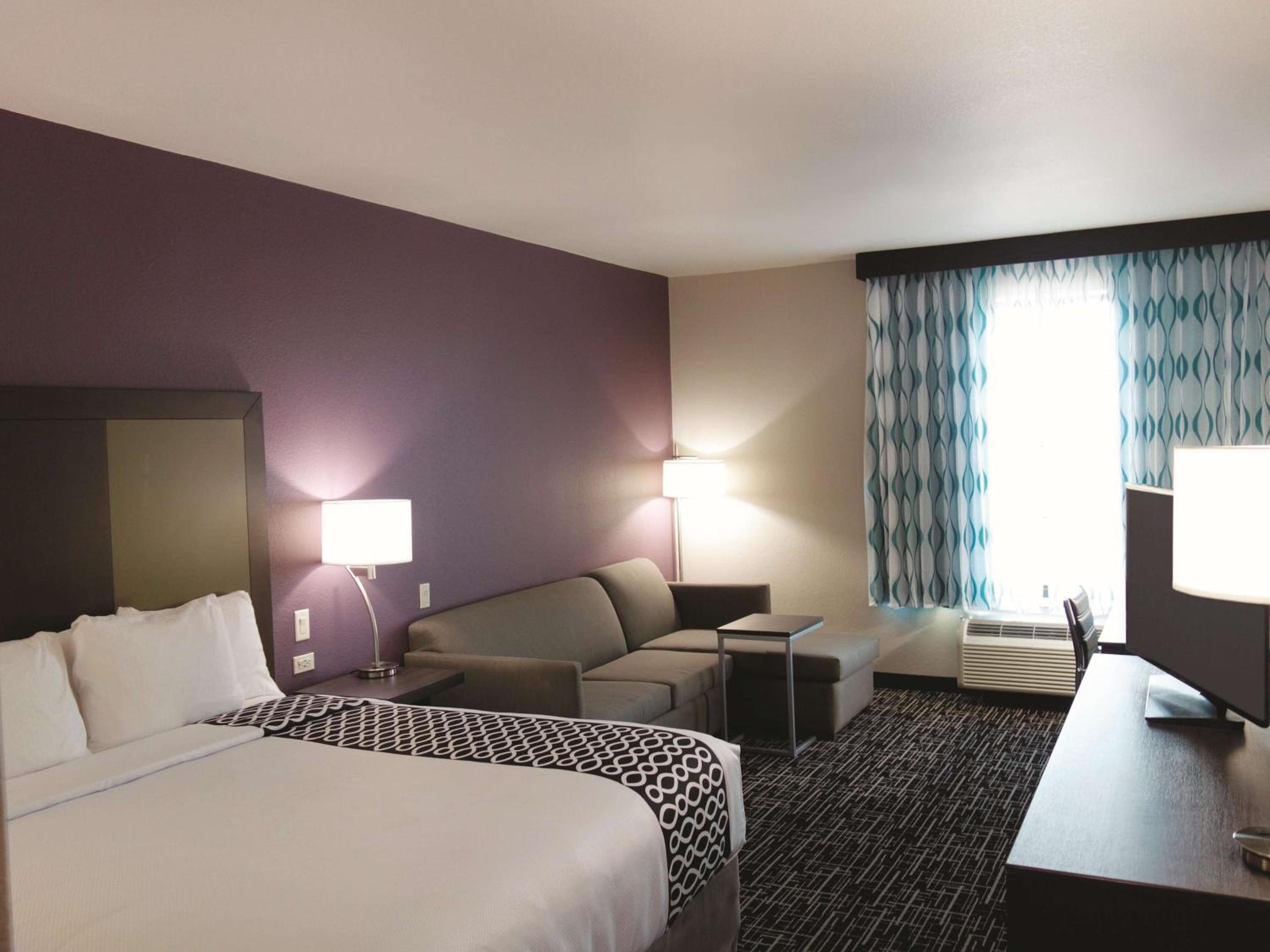 Executive King Room - Non-Smoking photo 3