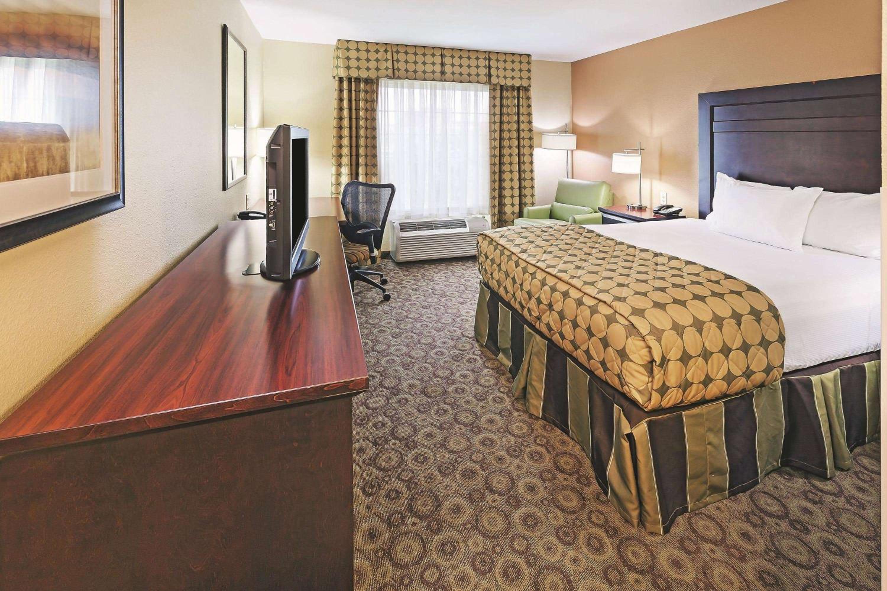 King Room - Disability Access - Photo 2