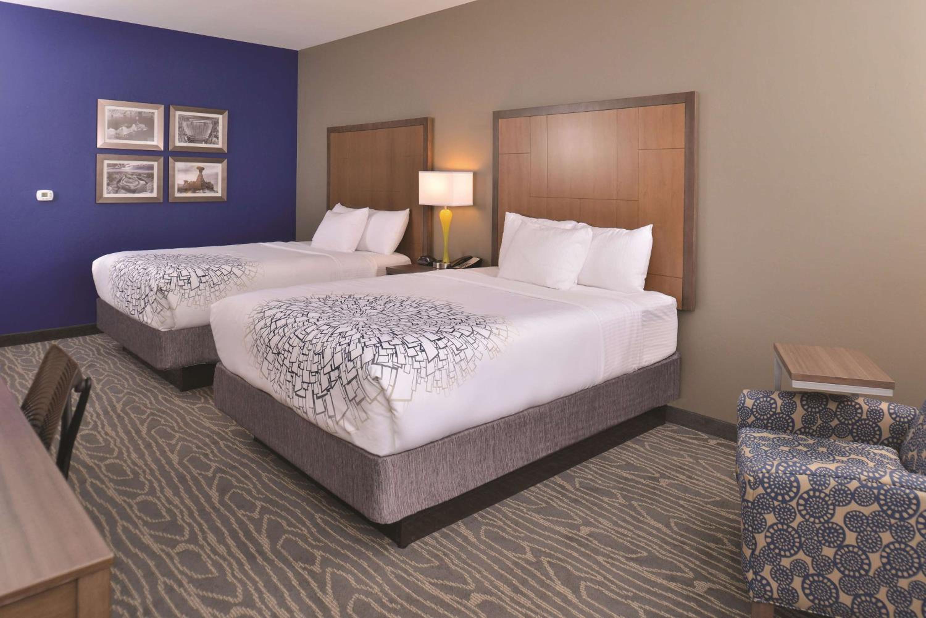 Queen Room with Two Queen Beds - Mobility and Hearing Access/Non-Smoking