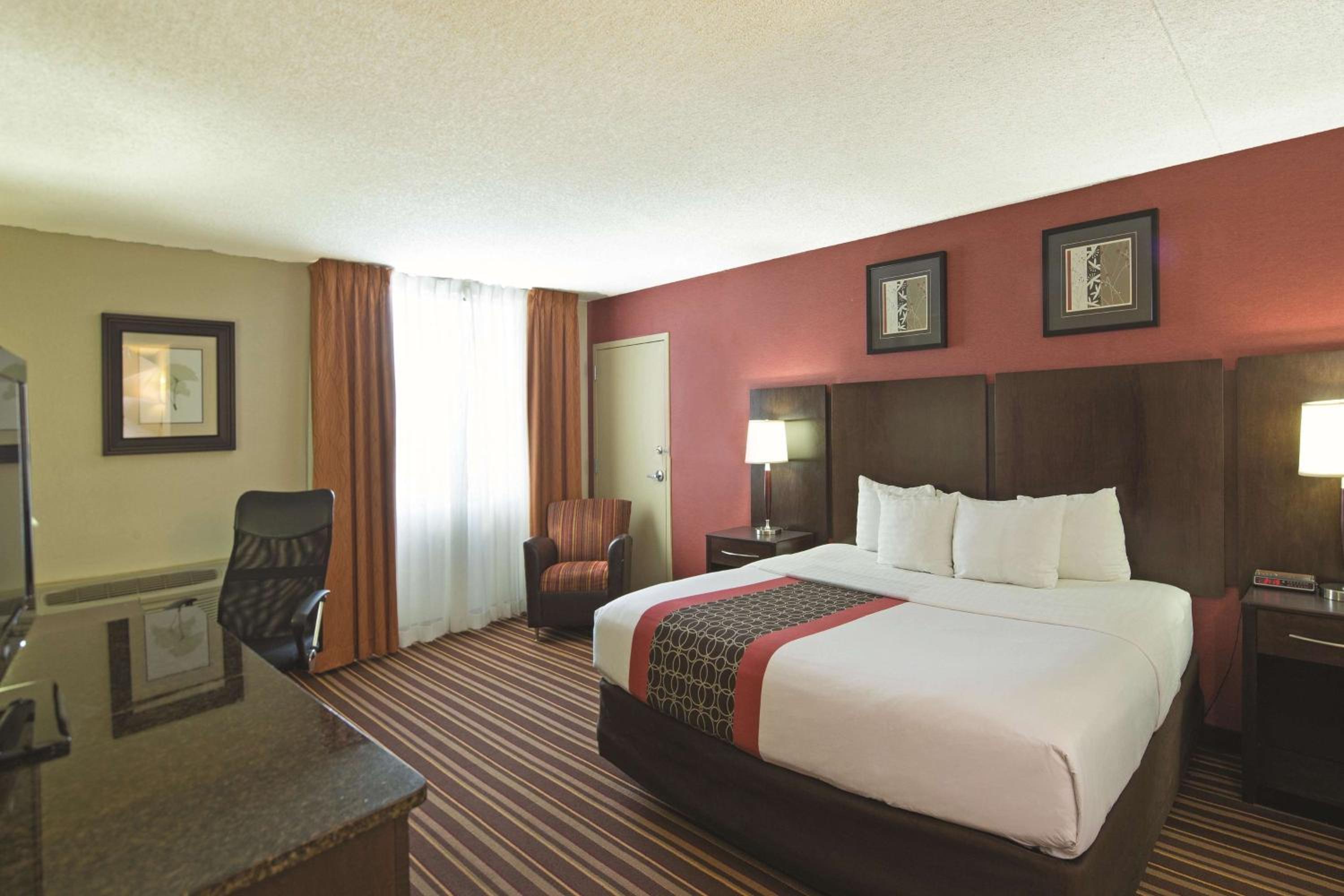 2 Double Beds, Mobility Access, Room Non-Smoking