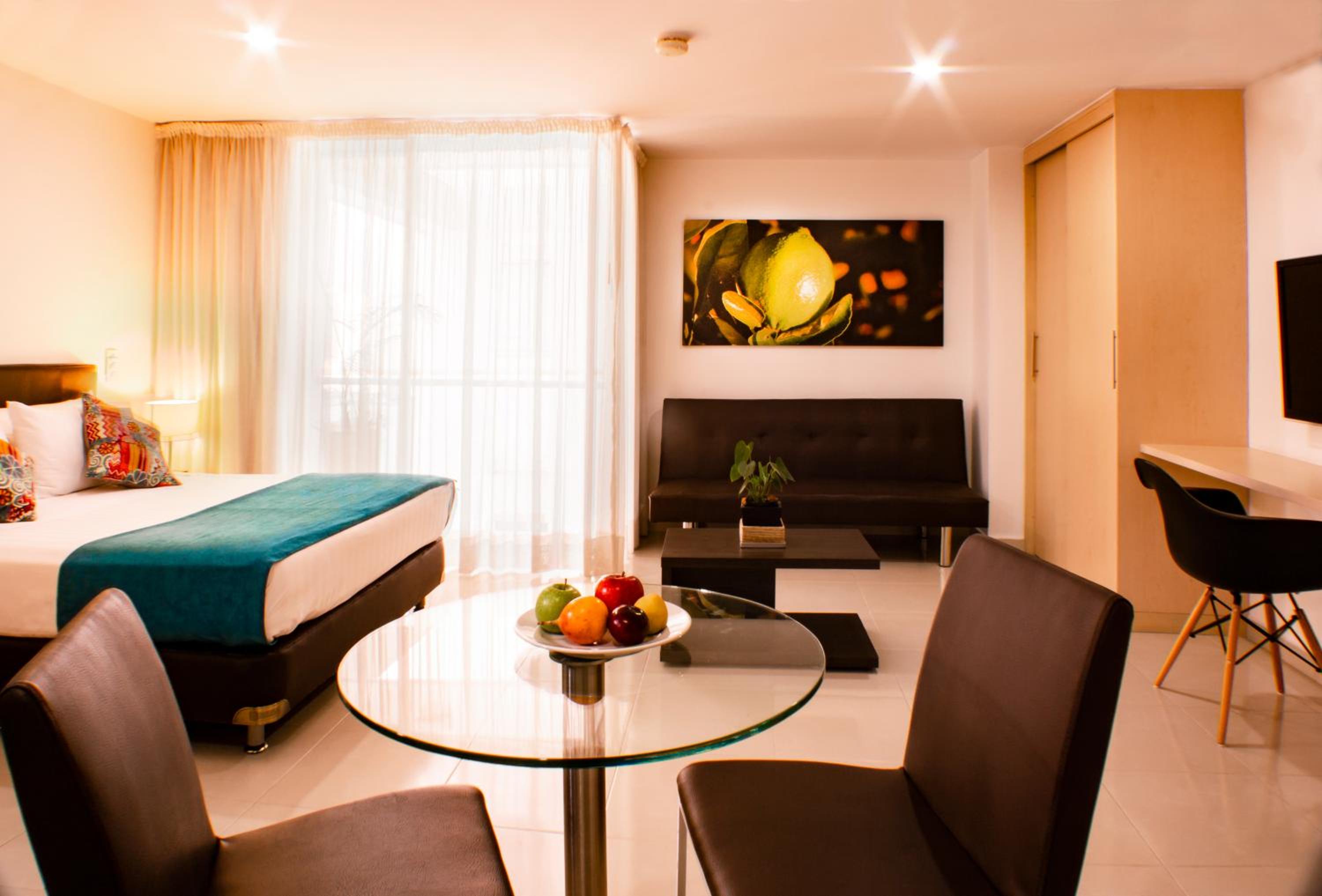 Studio Apartment photo 2