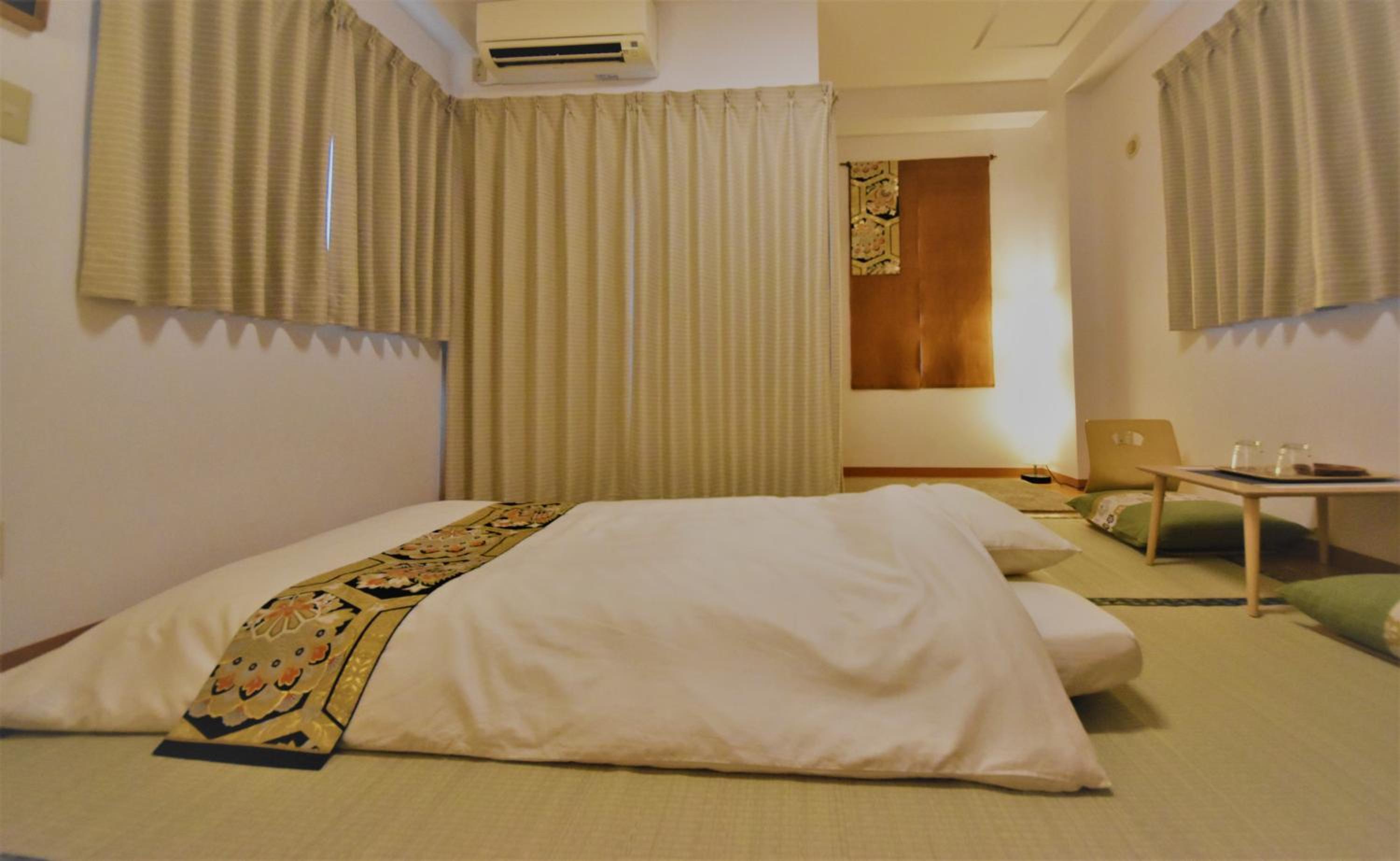 One-Bedroom Apartment - Photo 22
