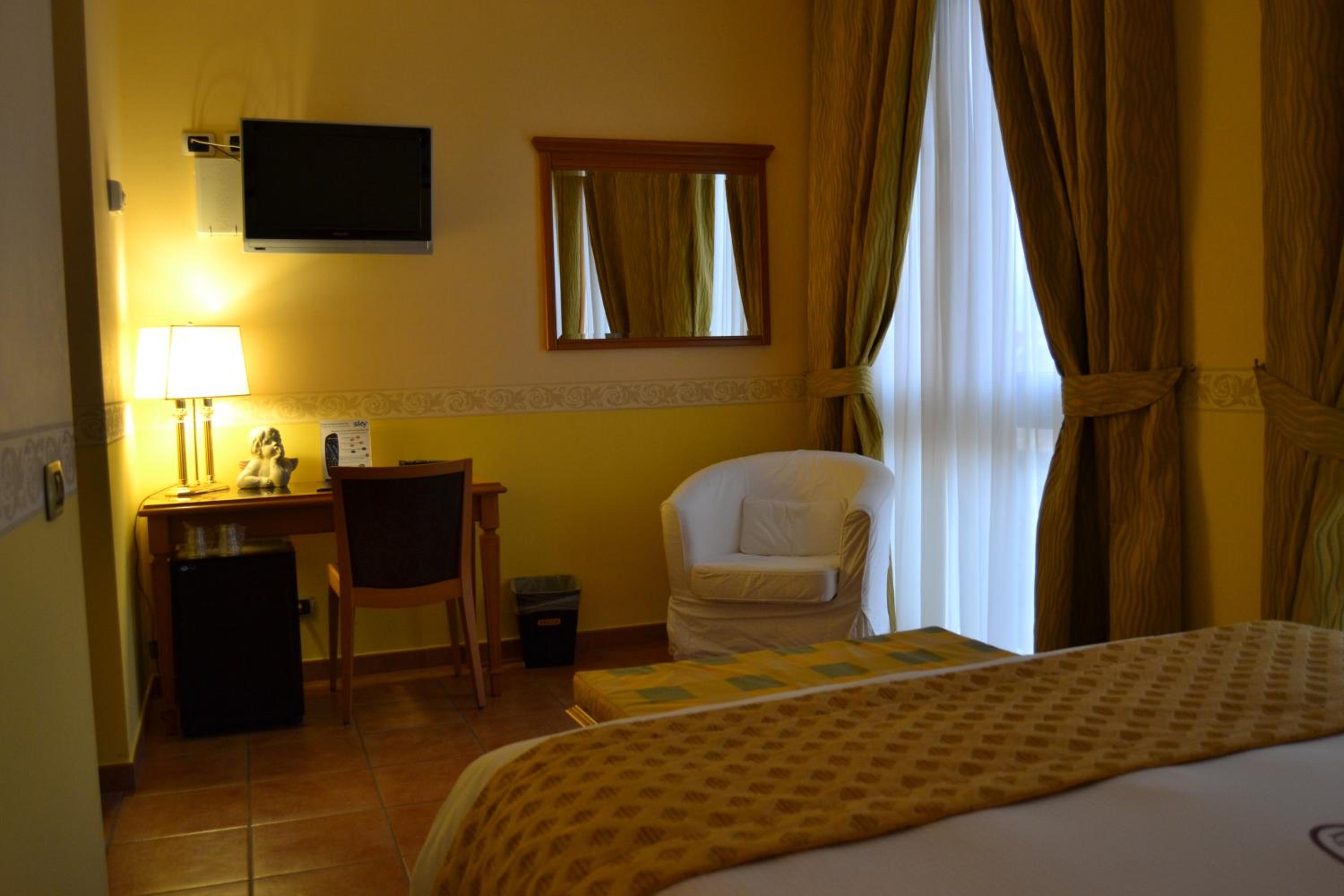 Royal Double Room - Photo 3