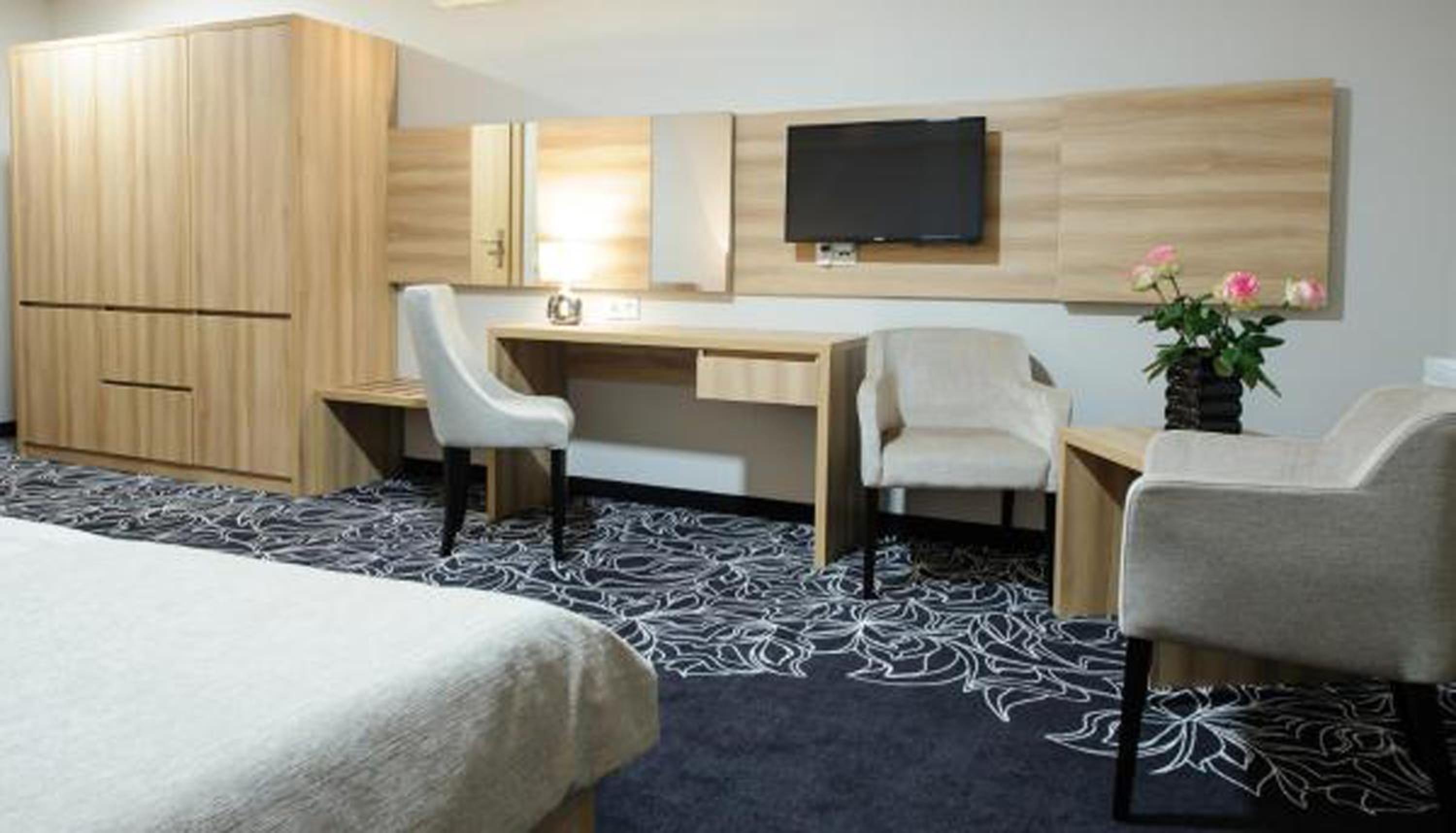 Deluxe Double Room  with Balcony or Terrace - Photo 5