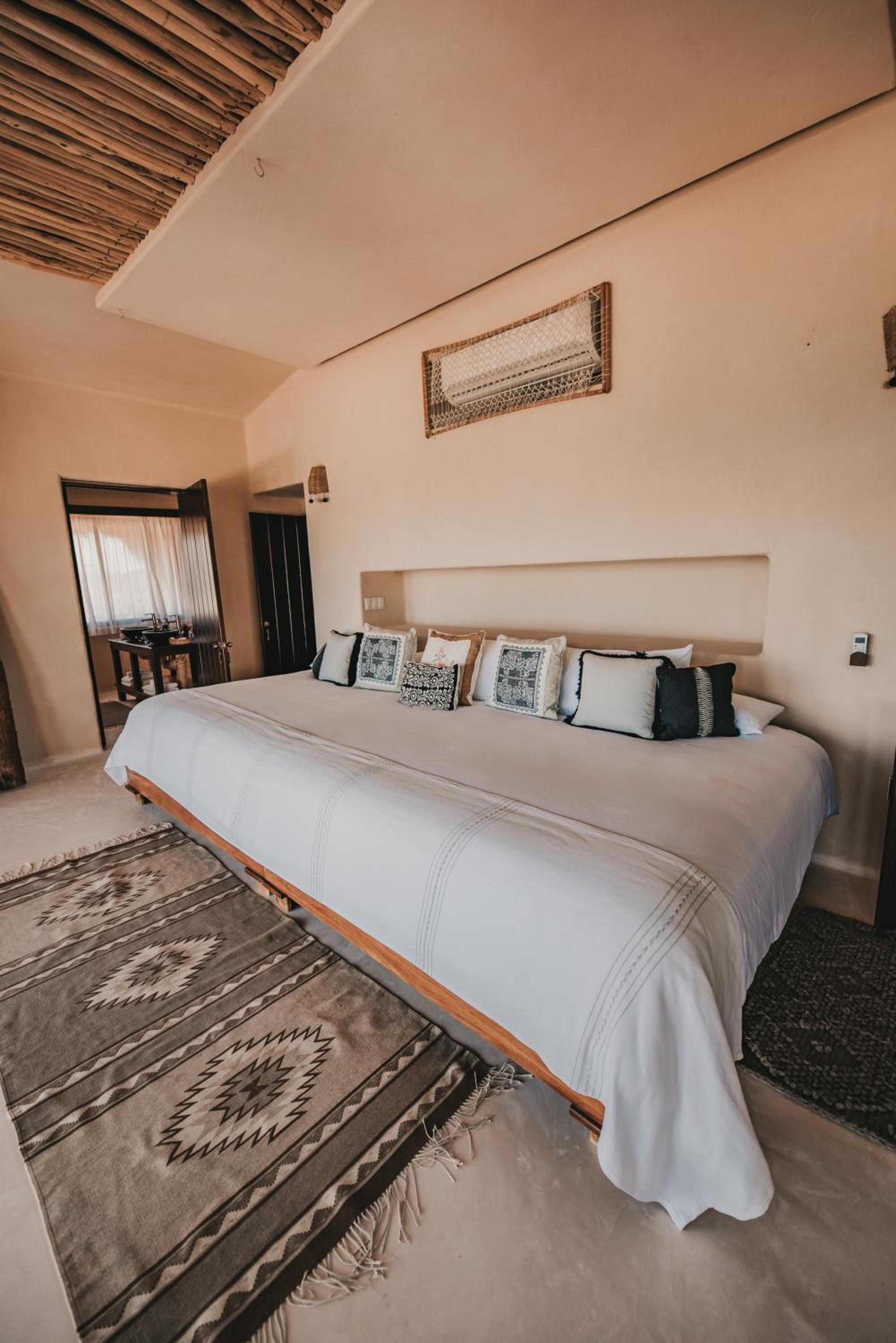 Superior Double Room - Photo 1