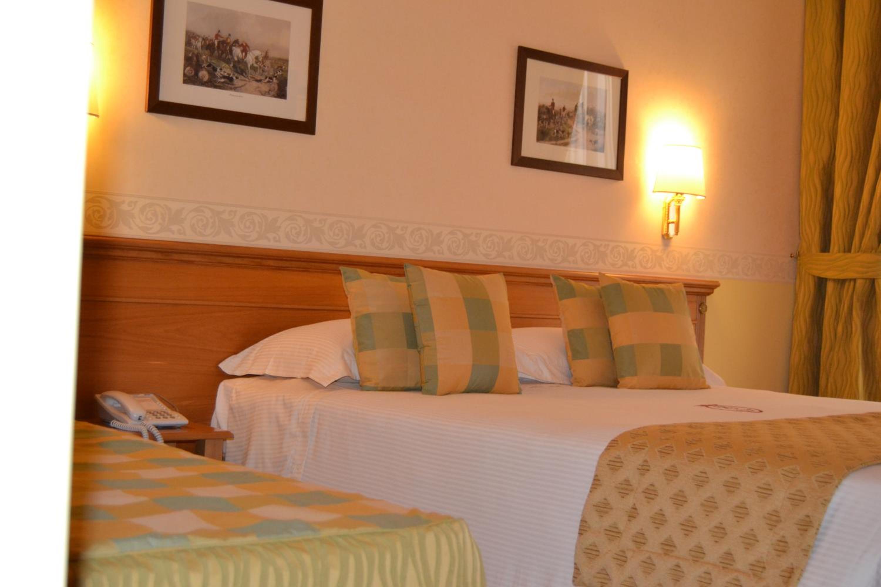 Deluxe Triple Room - Photo 1