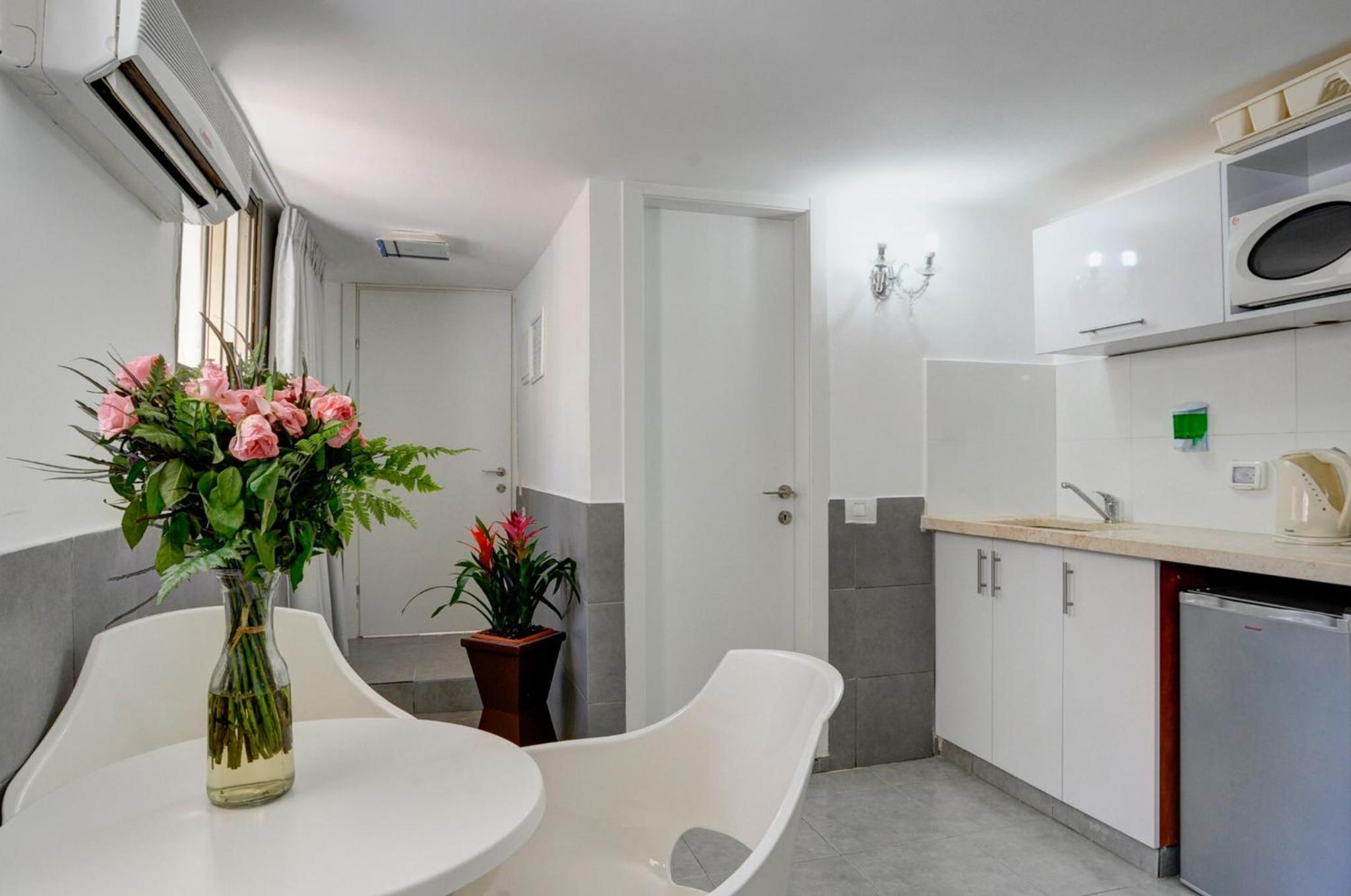 Large Family Suite - Photo 6