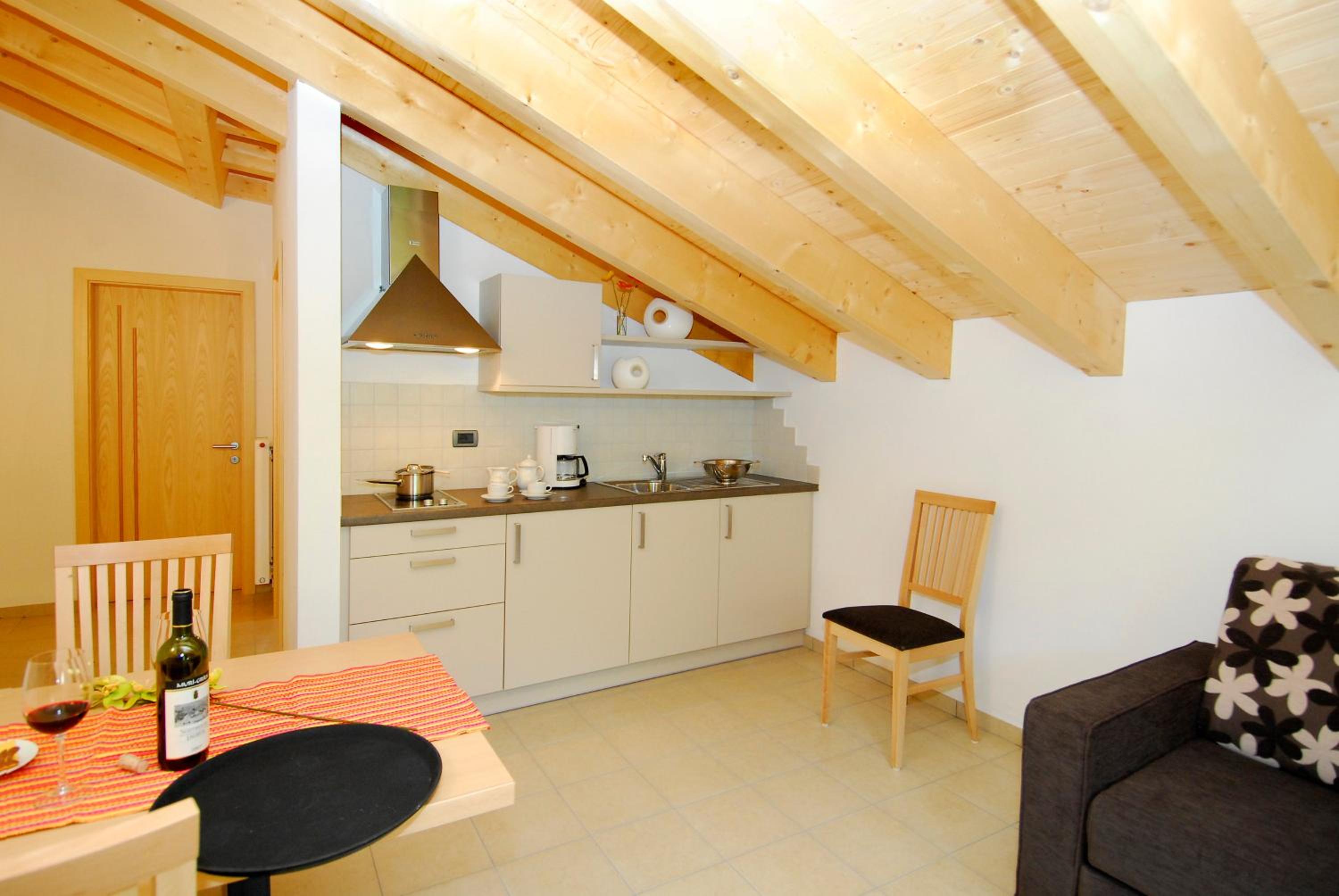 One-Bedroom Apartment with Balcony photo 2