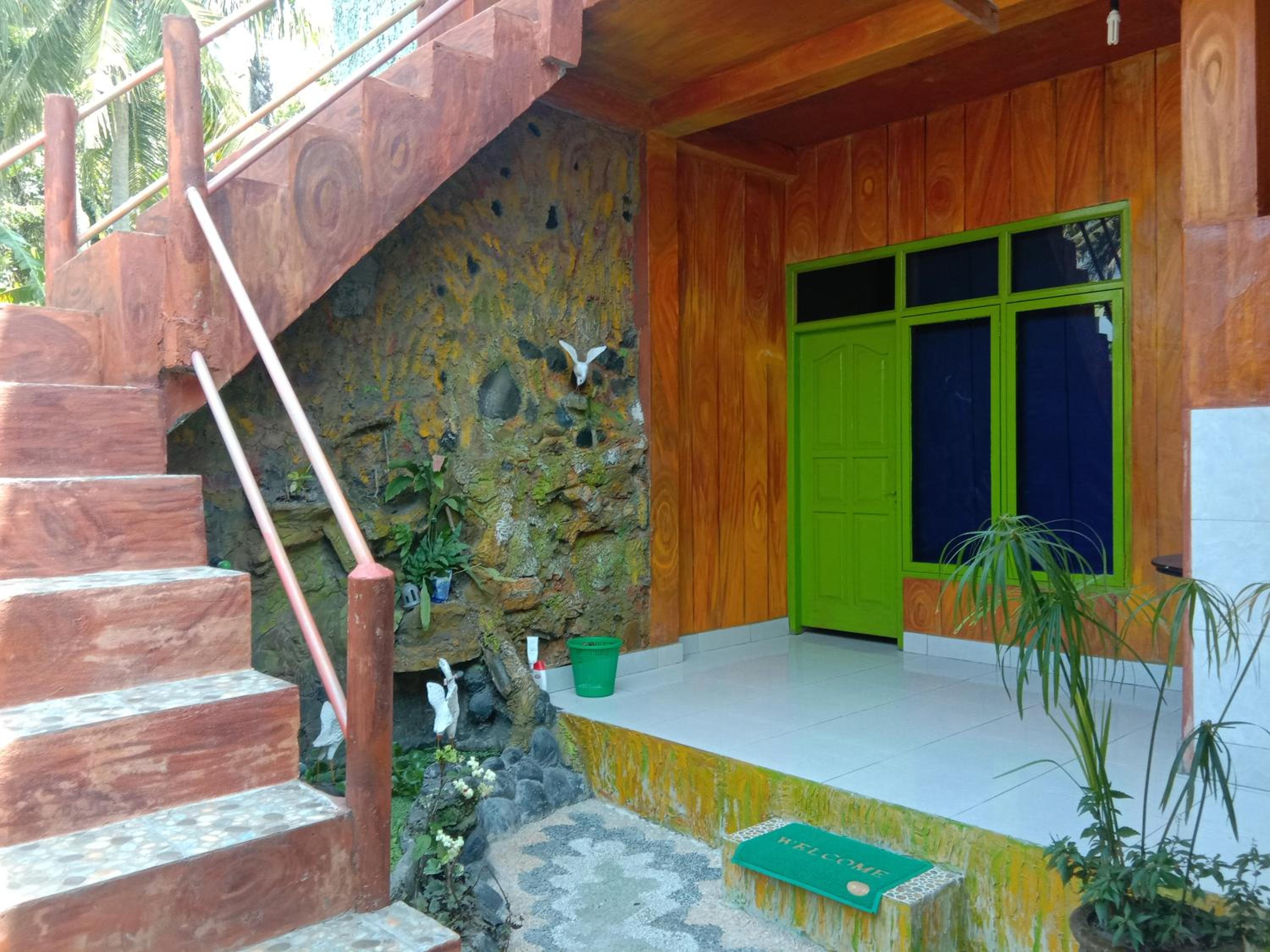 Double Room - Photo 13