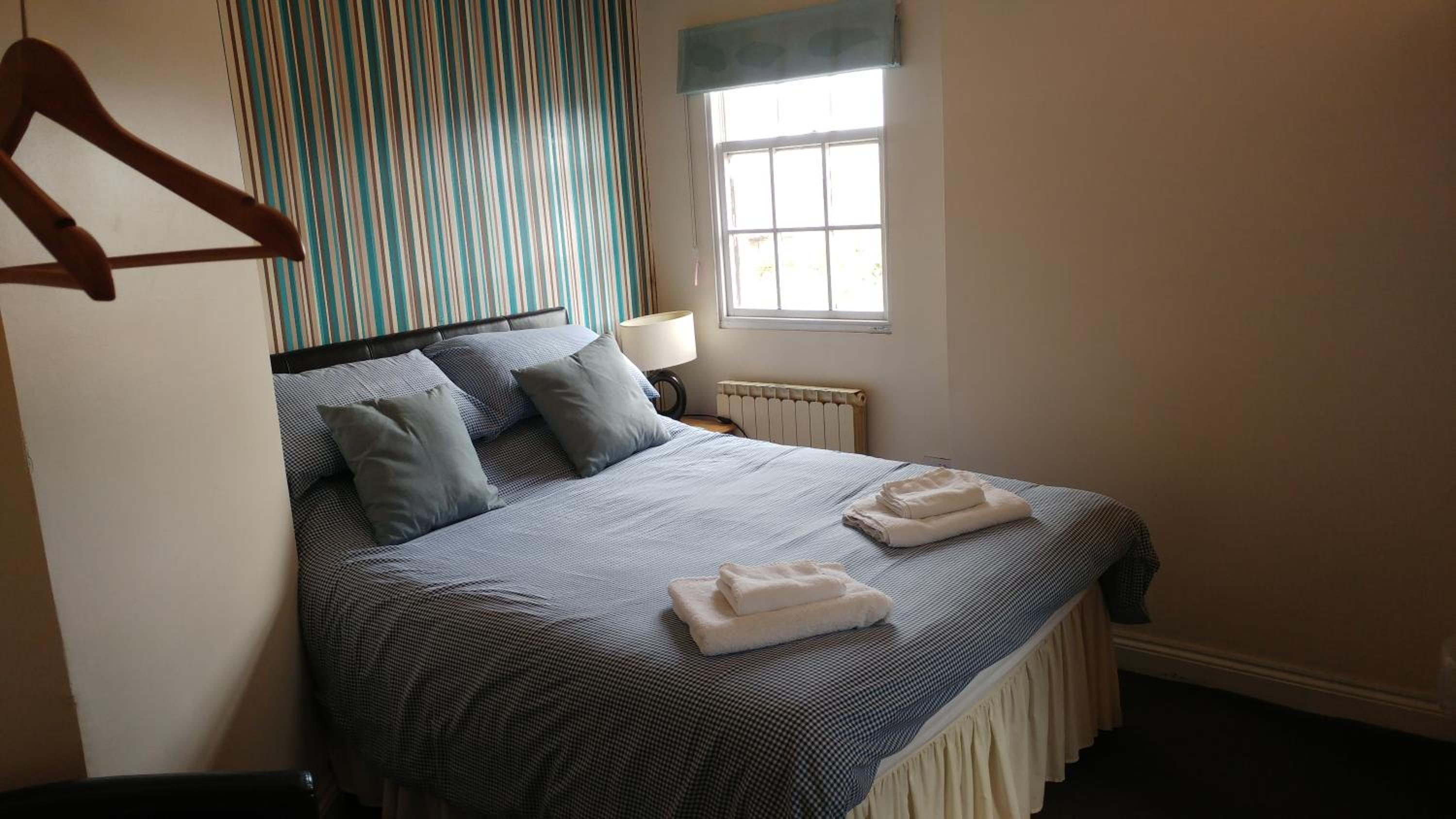 En Suite Standard Double Room - Photo 3
