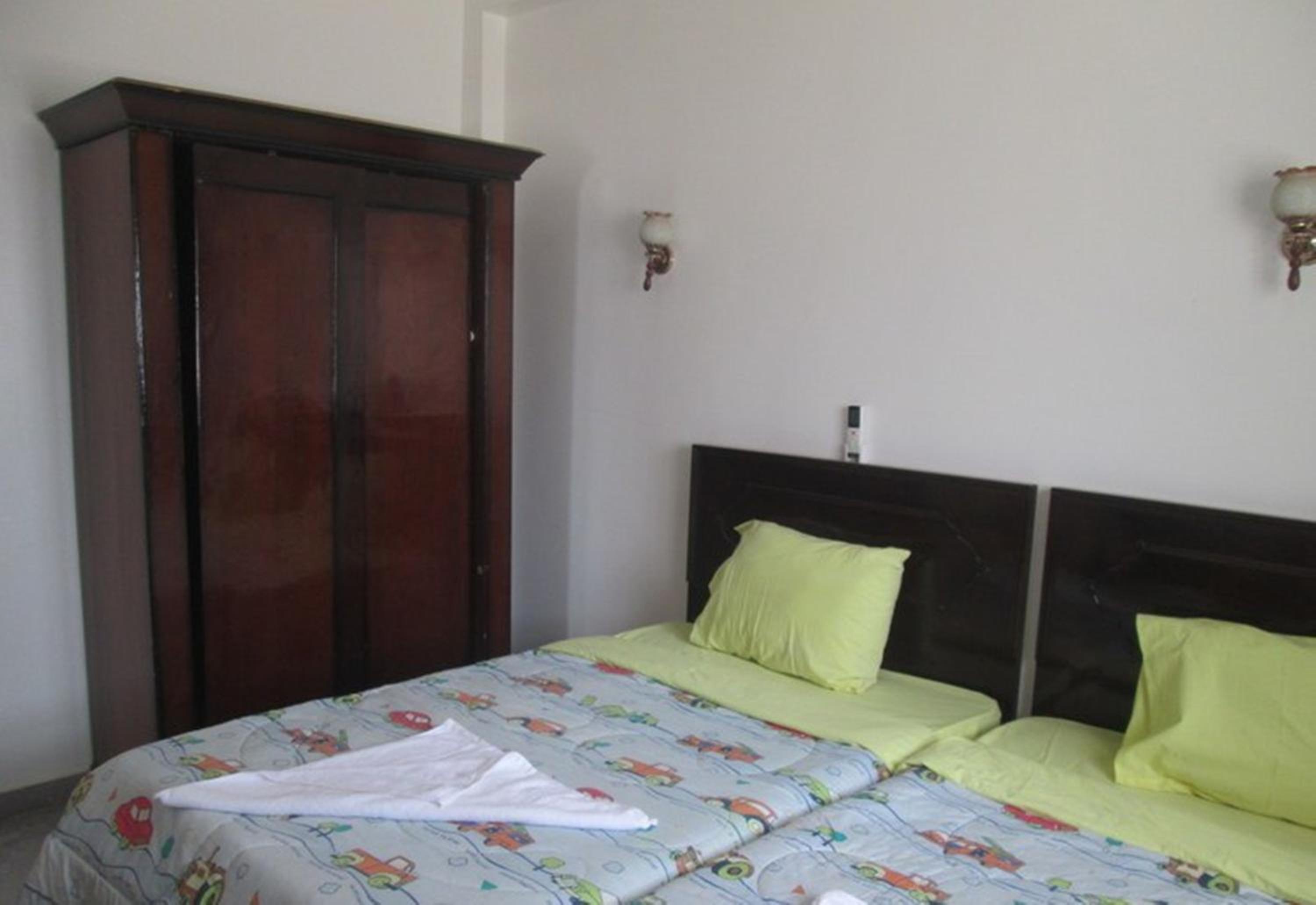 Two-Bedroom Apartment - Photo 32