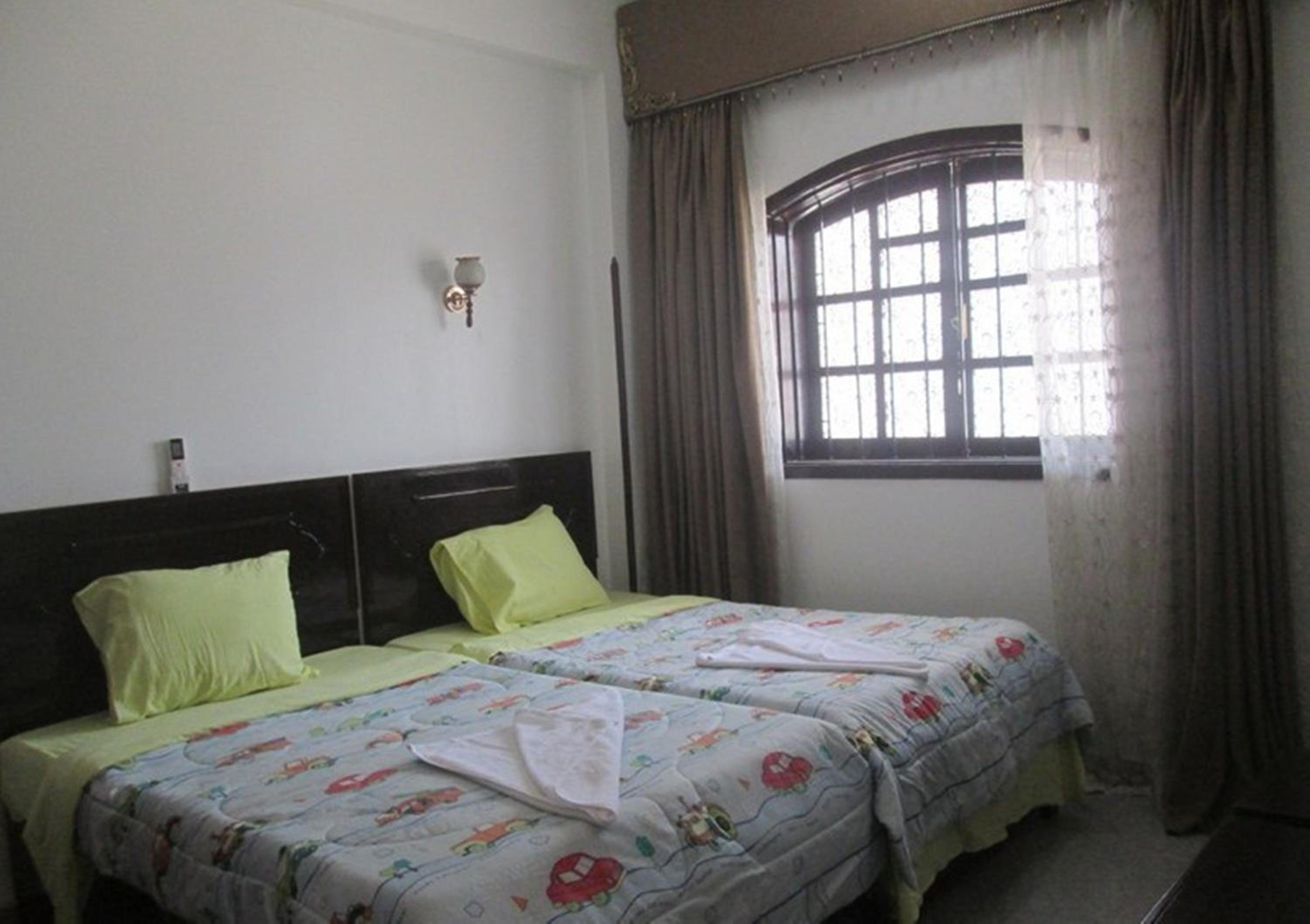 Two-Bedroom Apartment - Photo 16