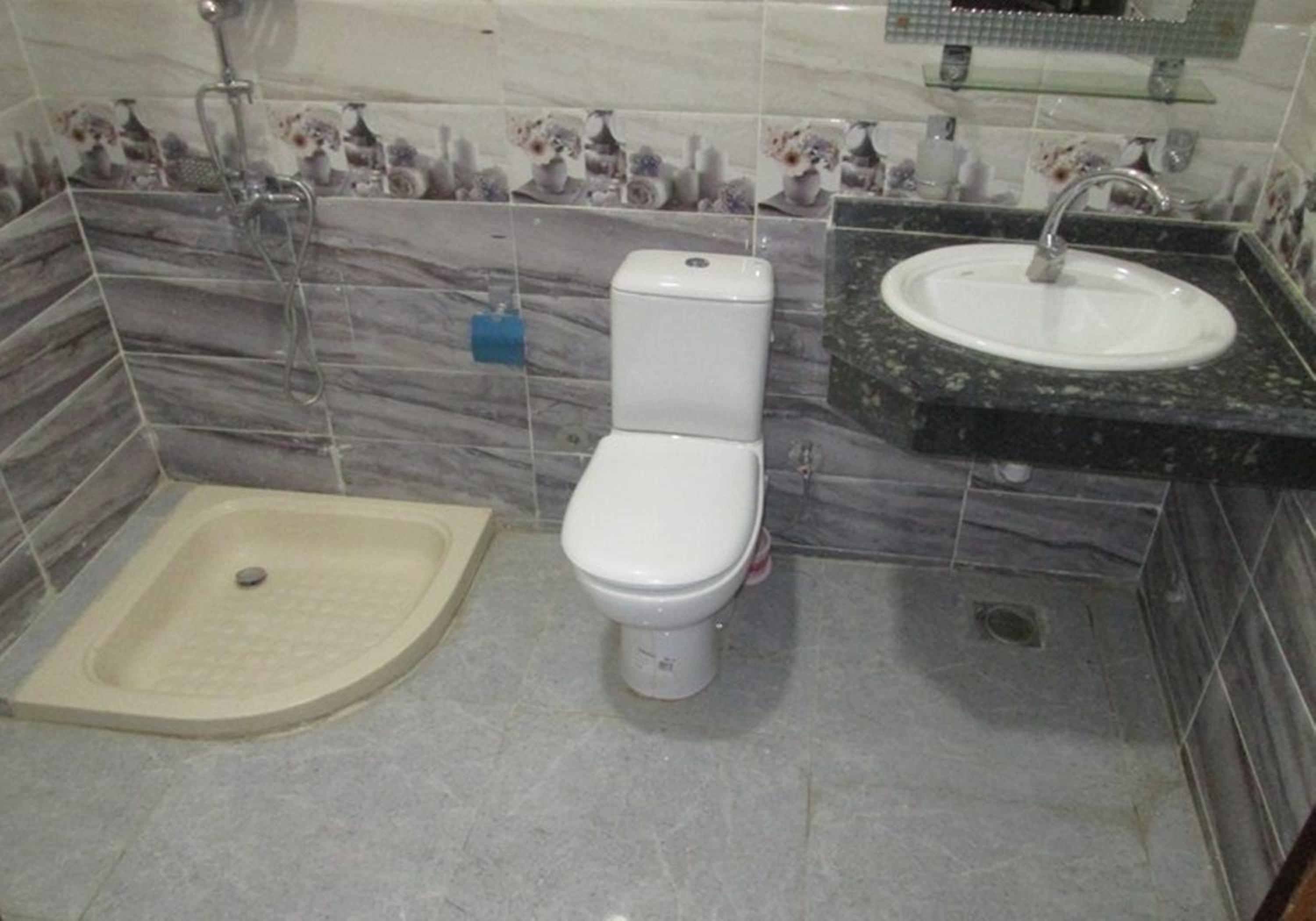 Two-Bedroom Apartment - Photo 7