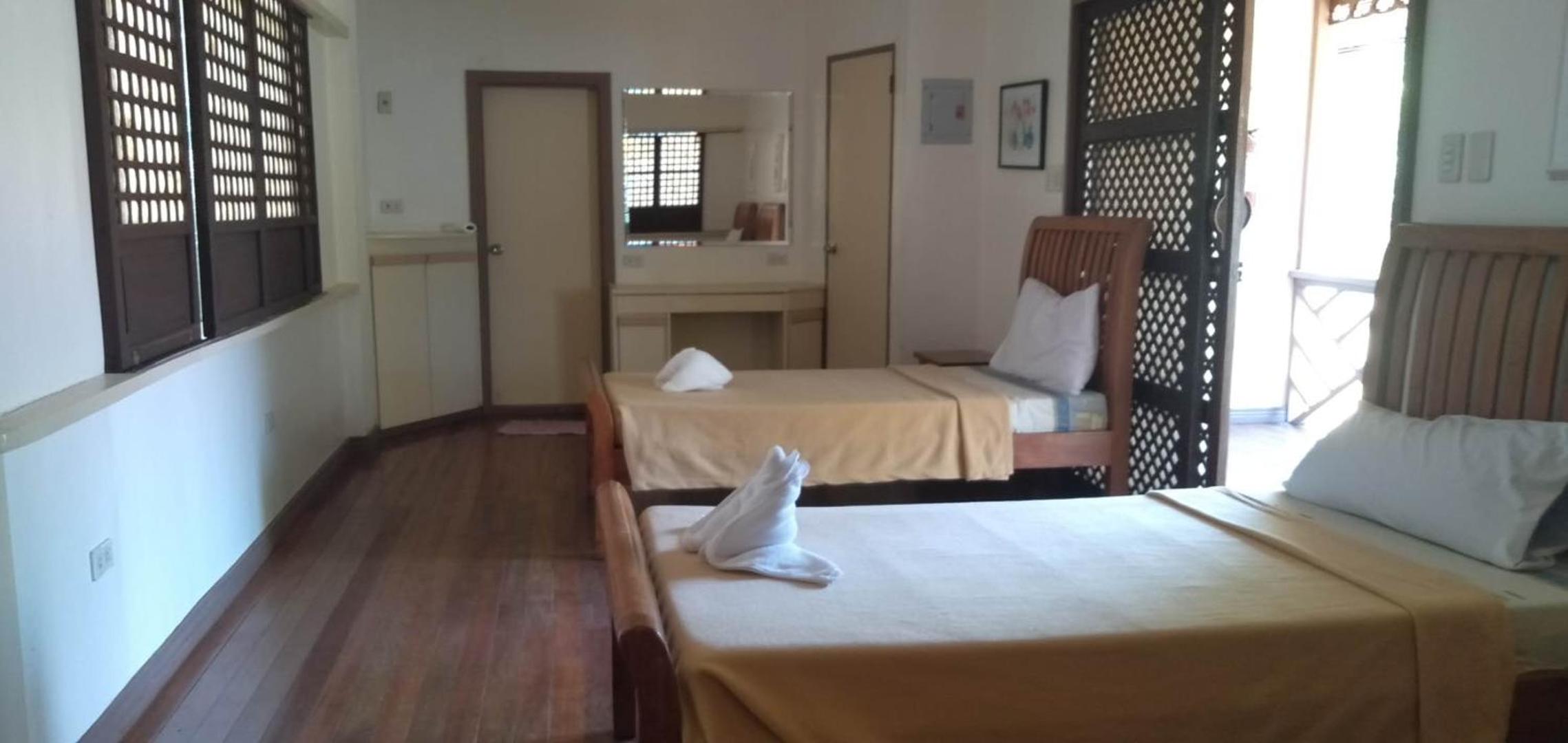 2 Bedroom Capiz House 1 - Photo 1