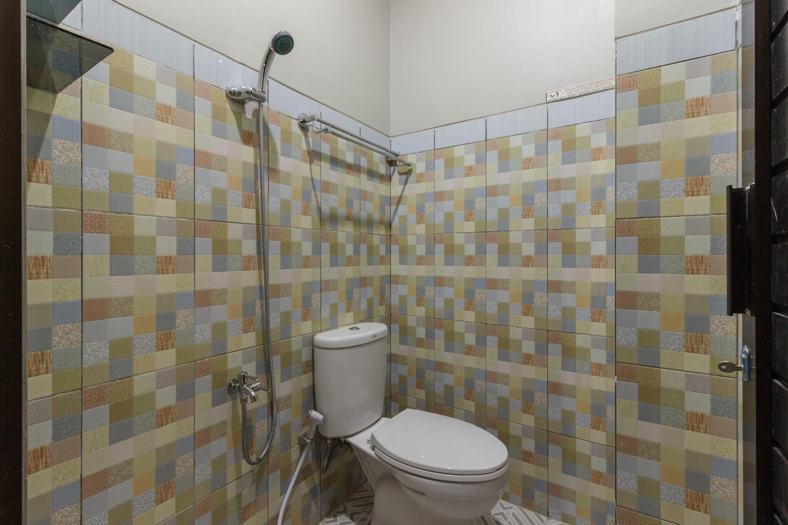 Double Room - Photo 7