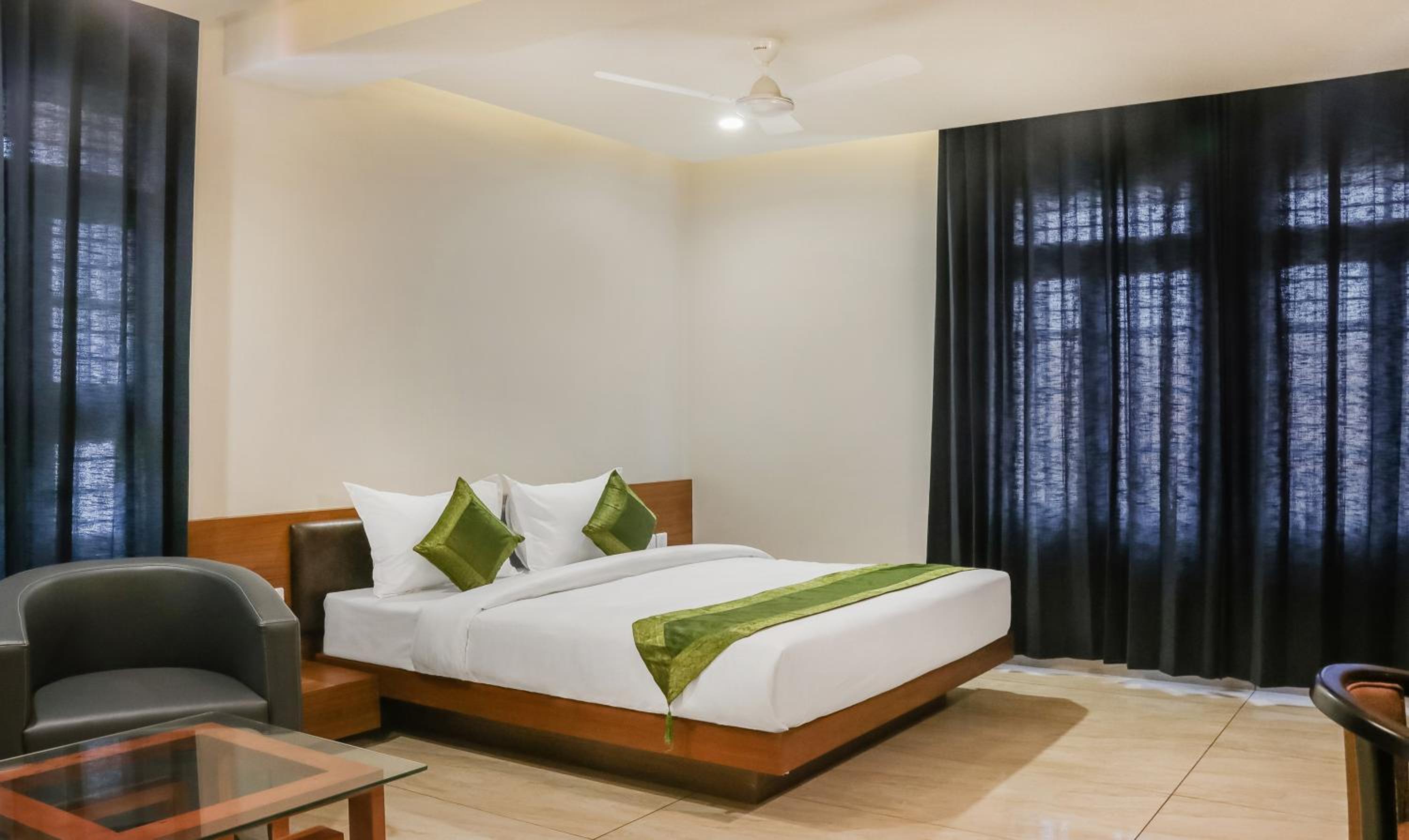Deluxe Double Room - Photo 1