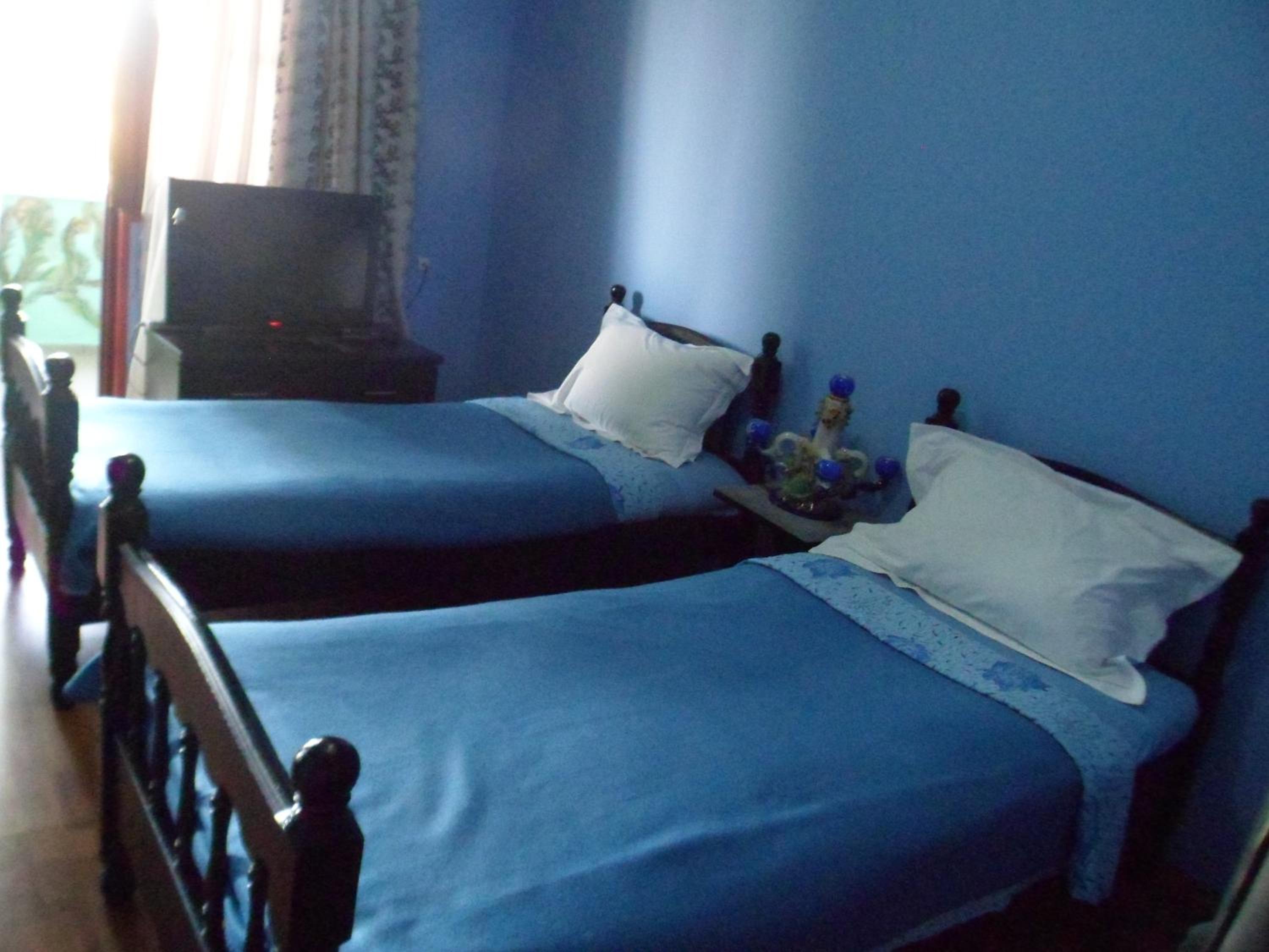Economy Double or Twin Room - Photo 8
