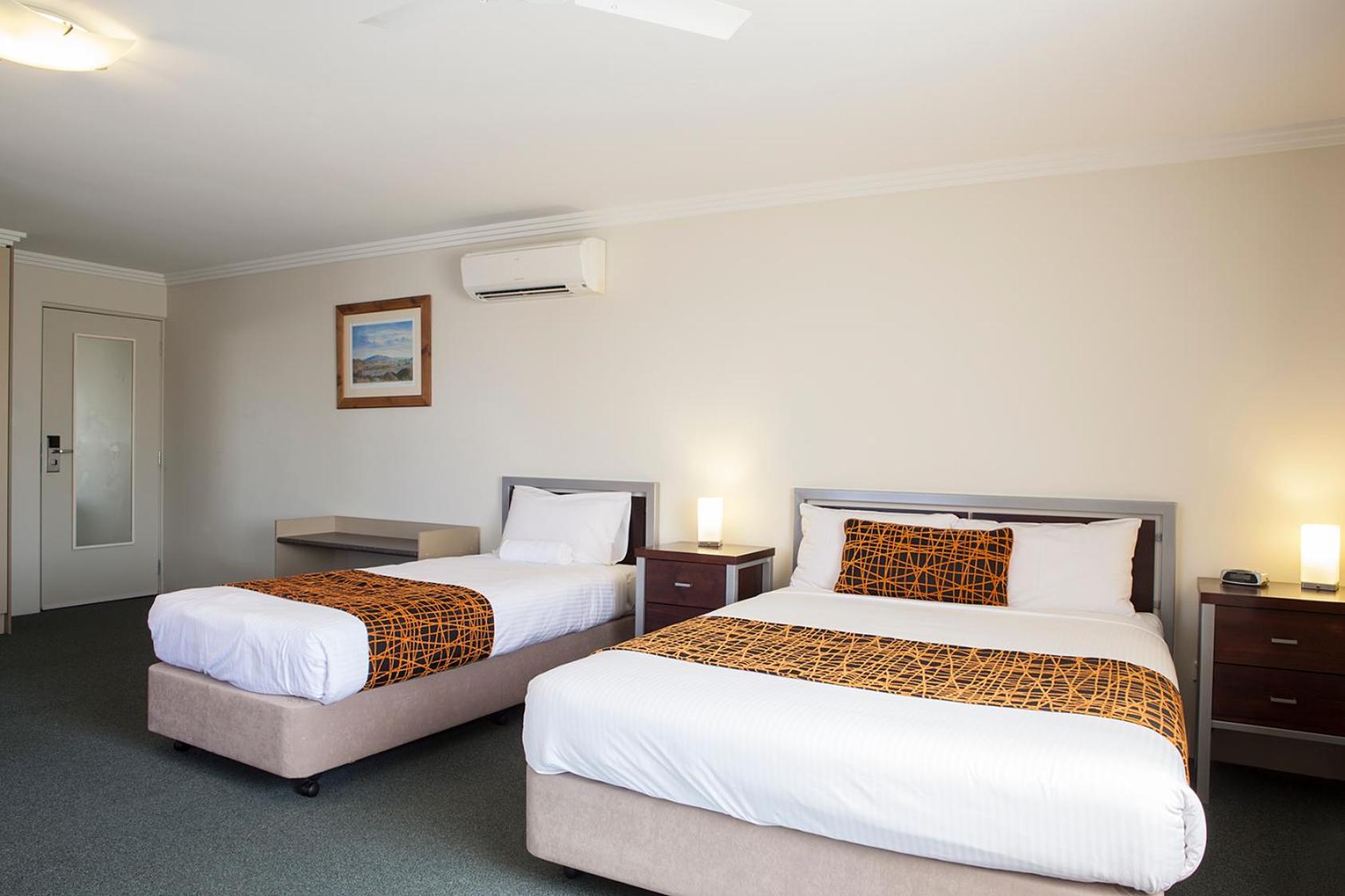 Executive Twin Room photo 3