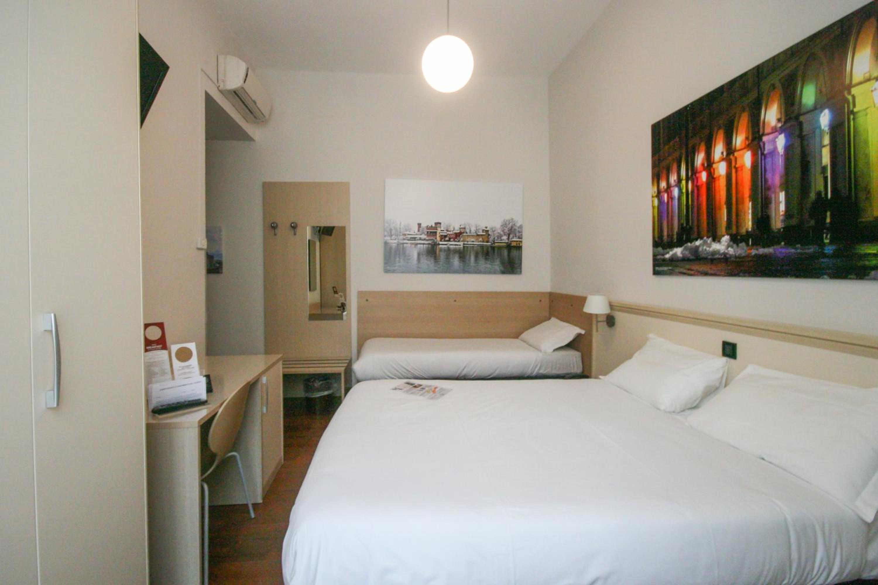 Triple Room - Photo 5