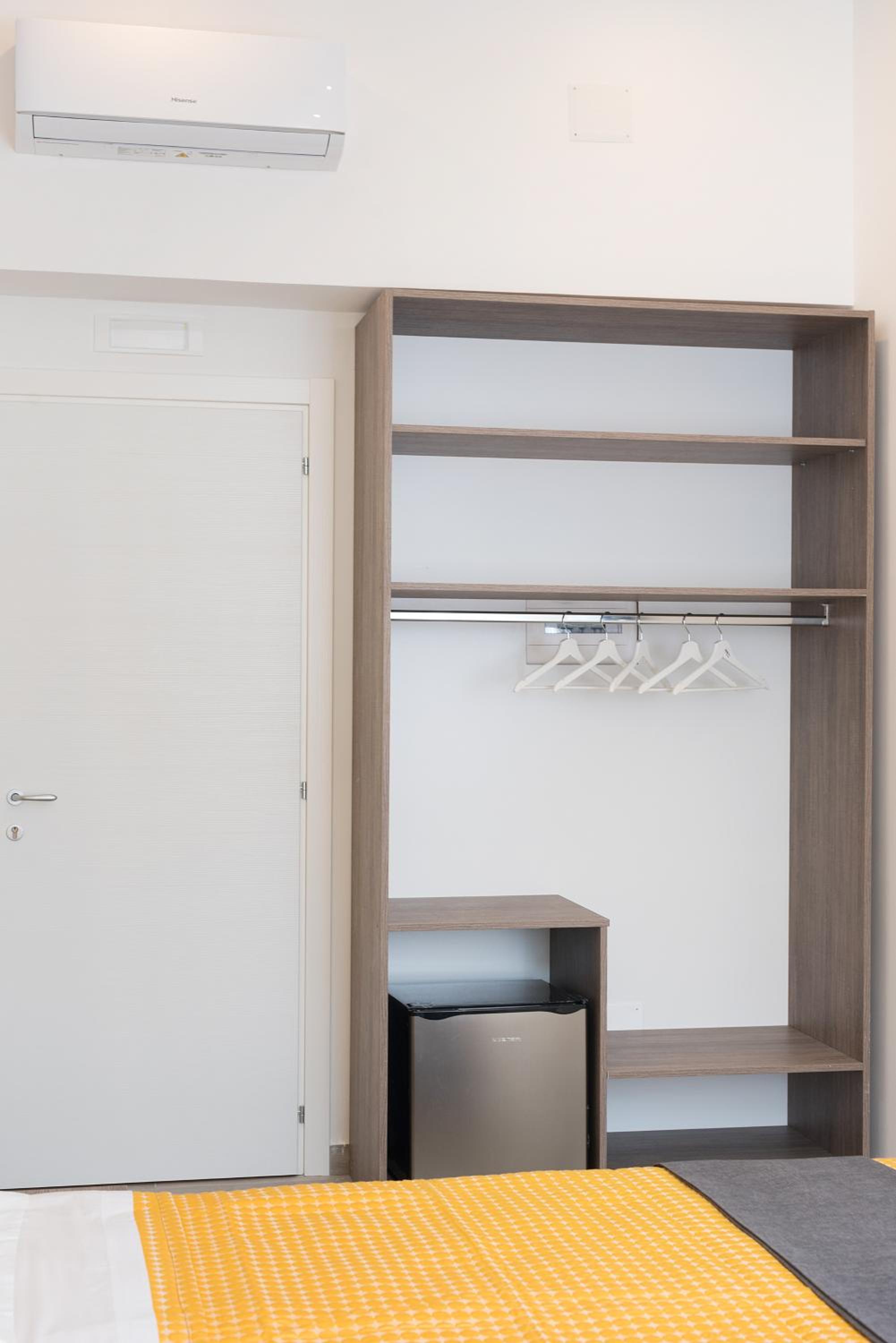 Deluxe Double or Twin Room with City View