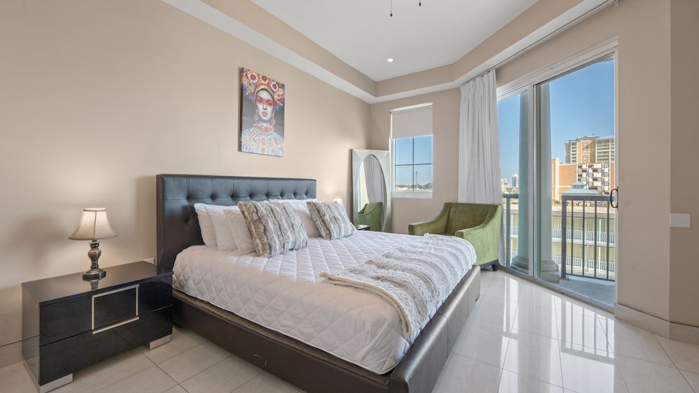 Suite, 3 Bedrooms, Ocean View/City View