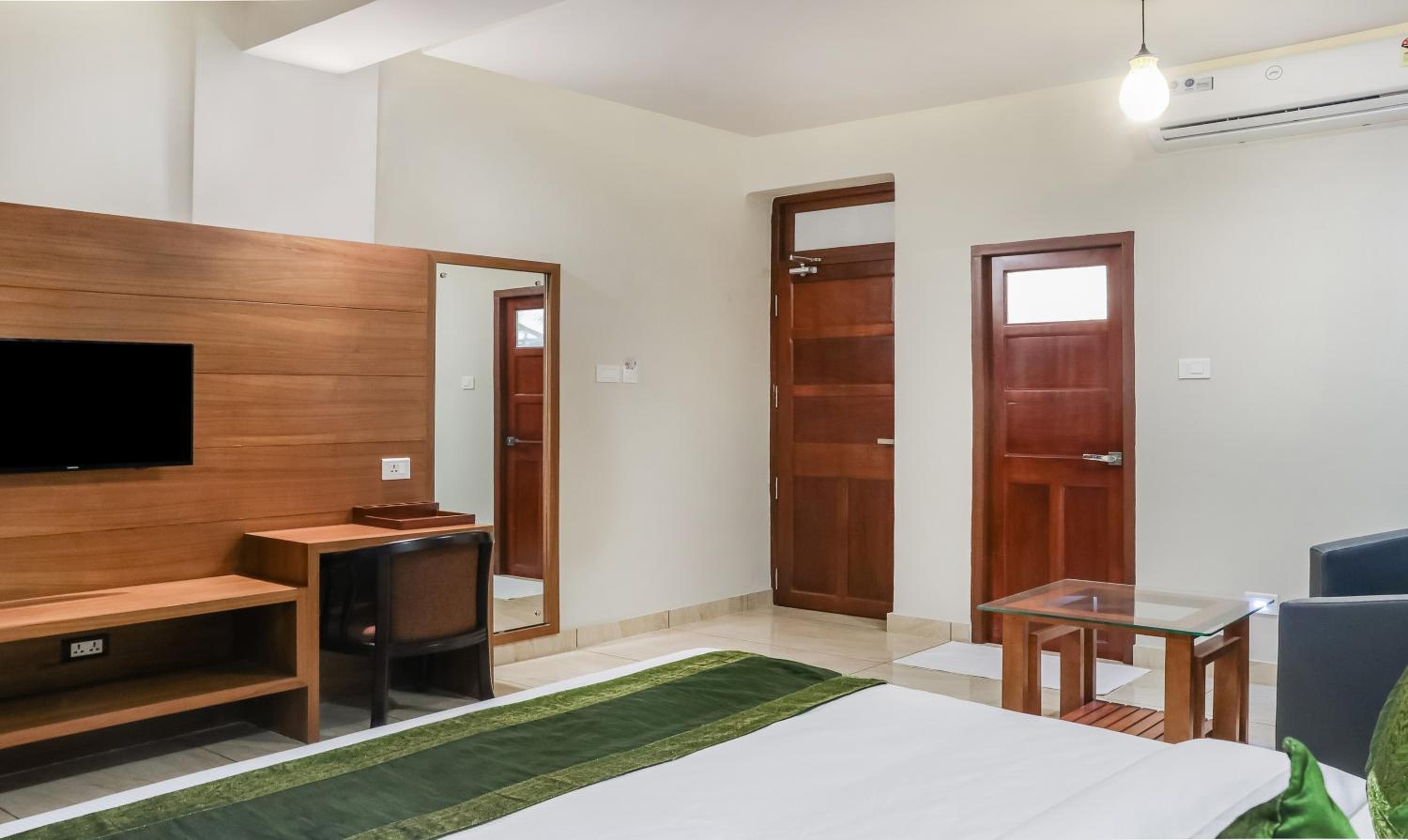 Deluxe Double Room - Photo 5