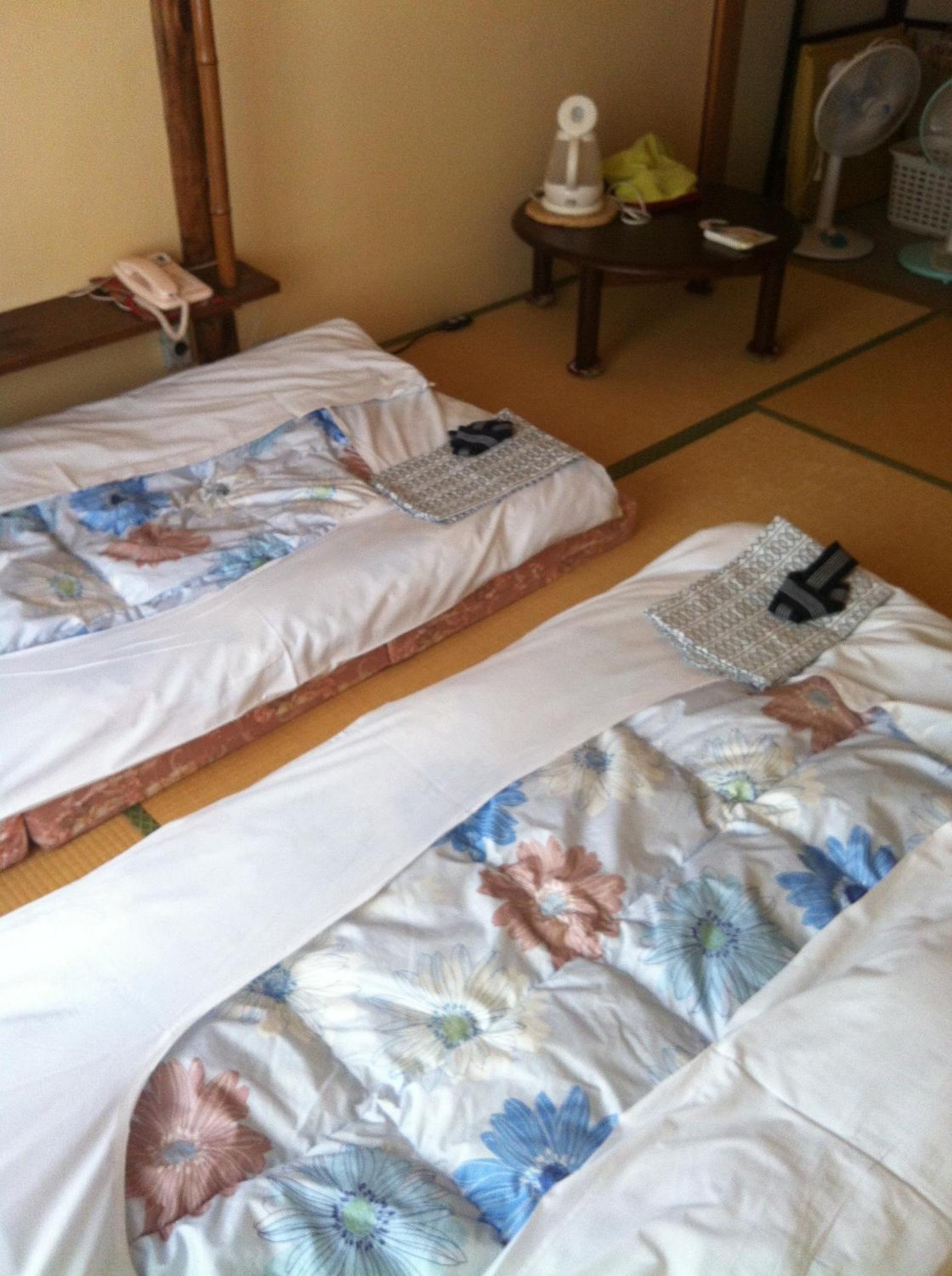 Japanese-Style Triple Room with Shared Bathroom - Ground Floor photo 1