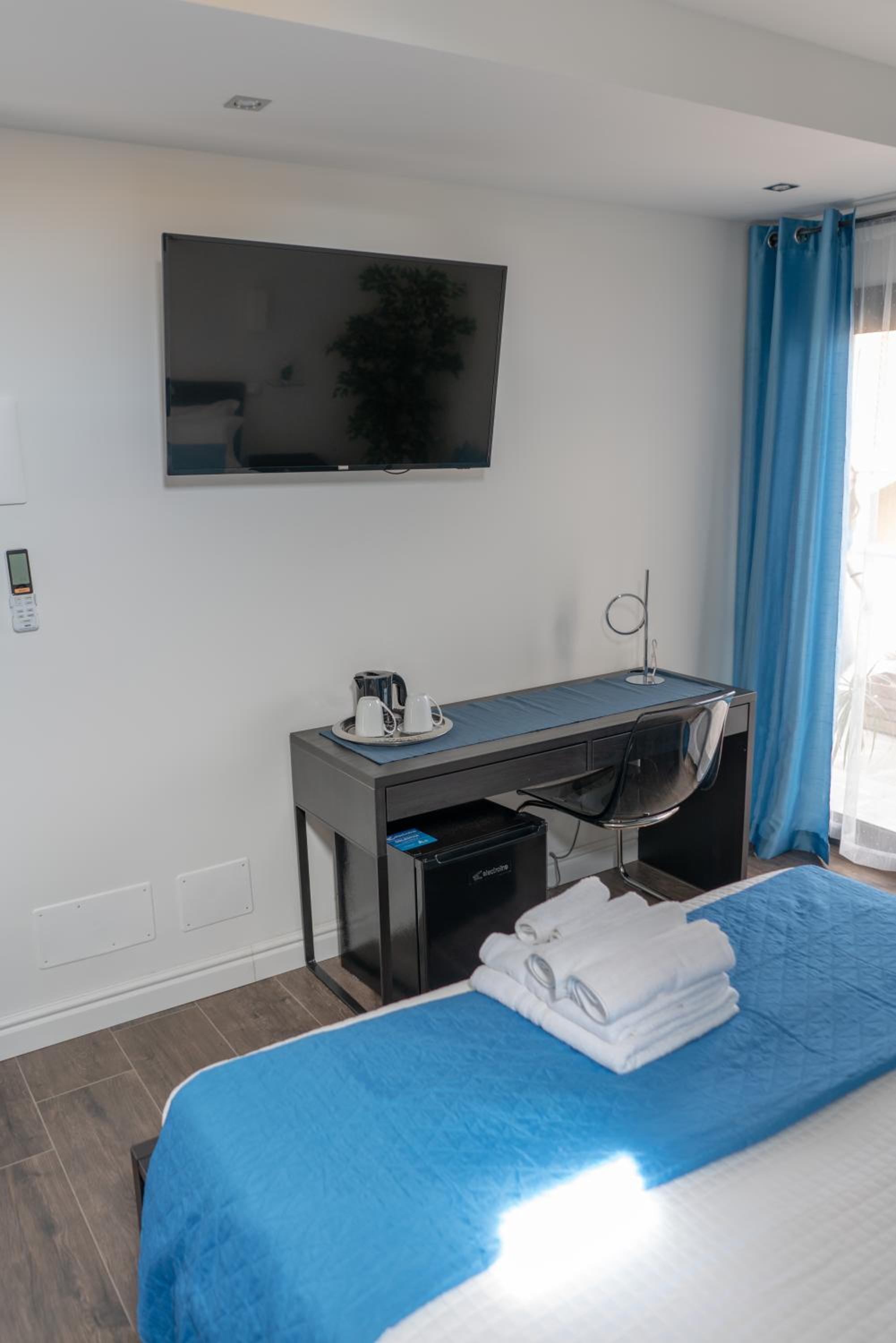 Superior Double Room - Photo 11