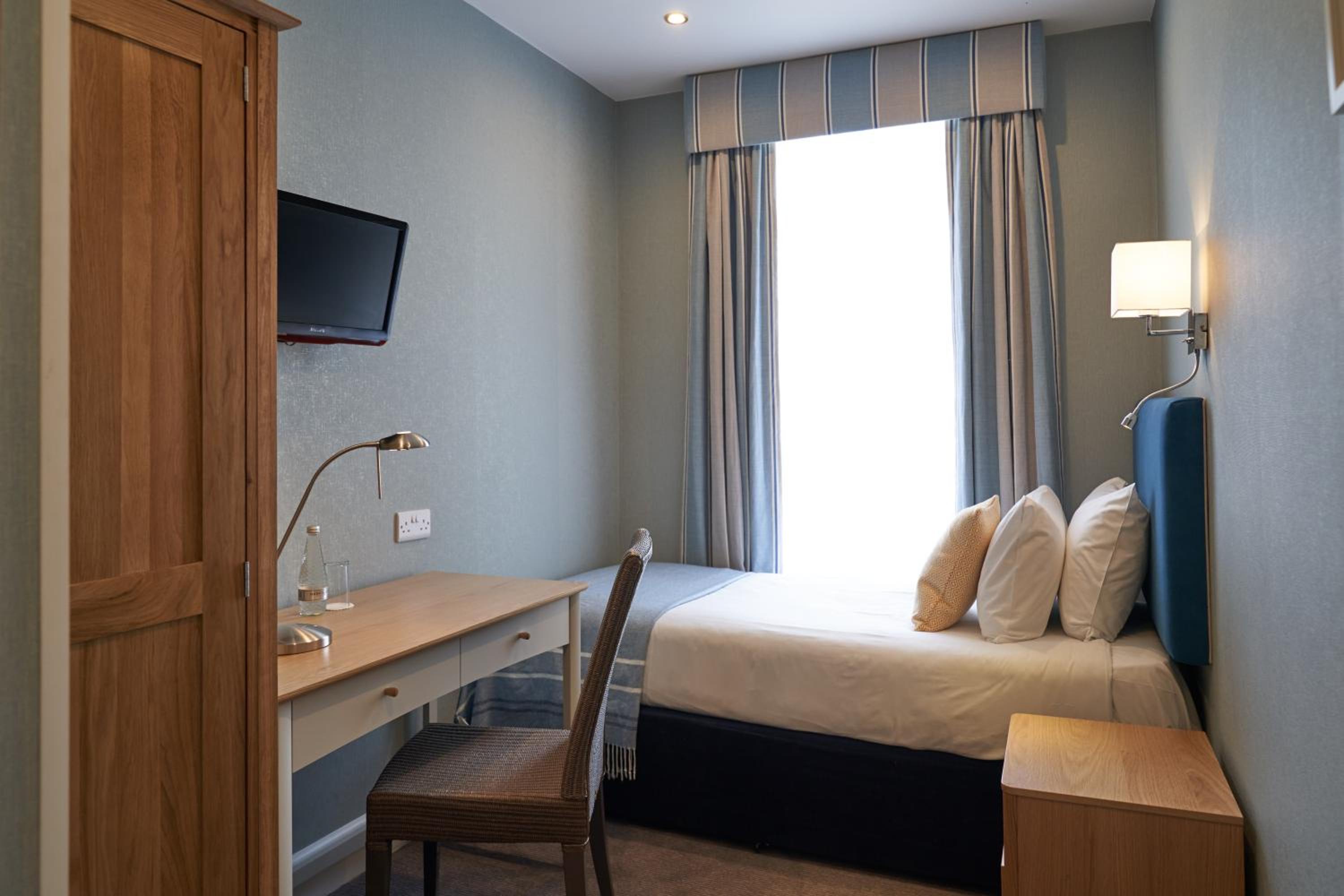 Single Room - Photo 3