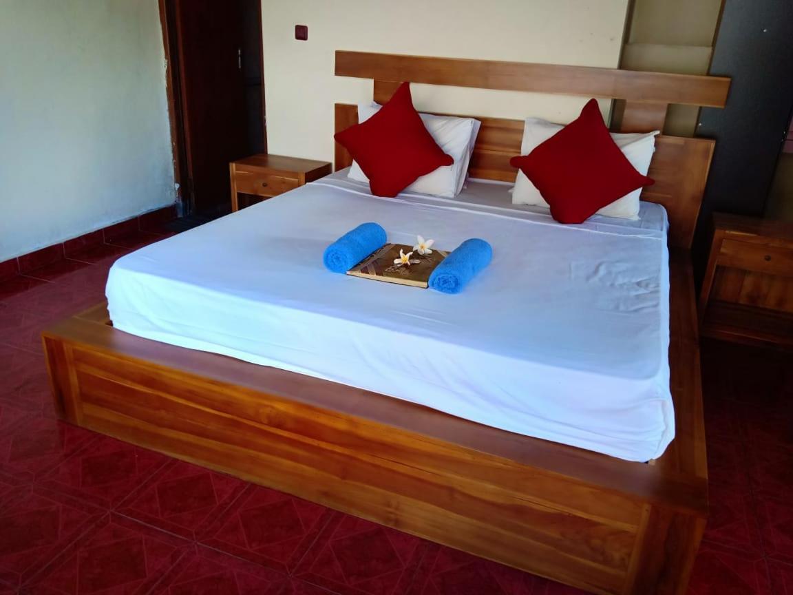 Deluxe Double Room - Photo 13