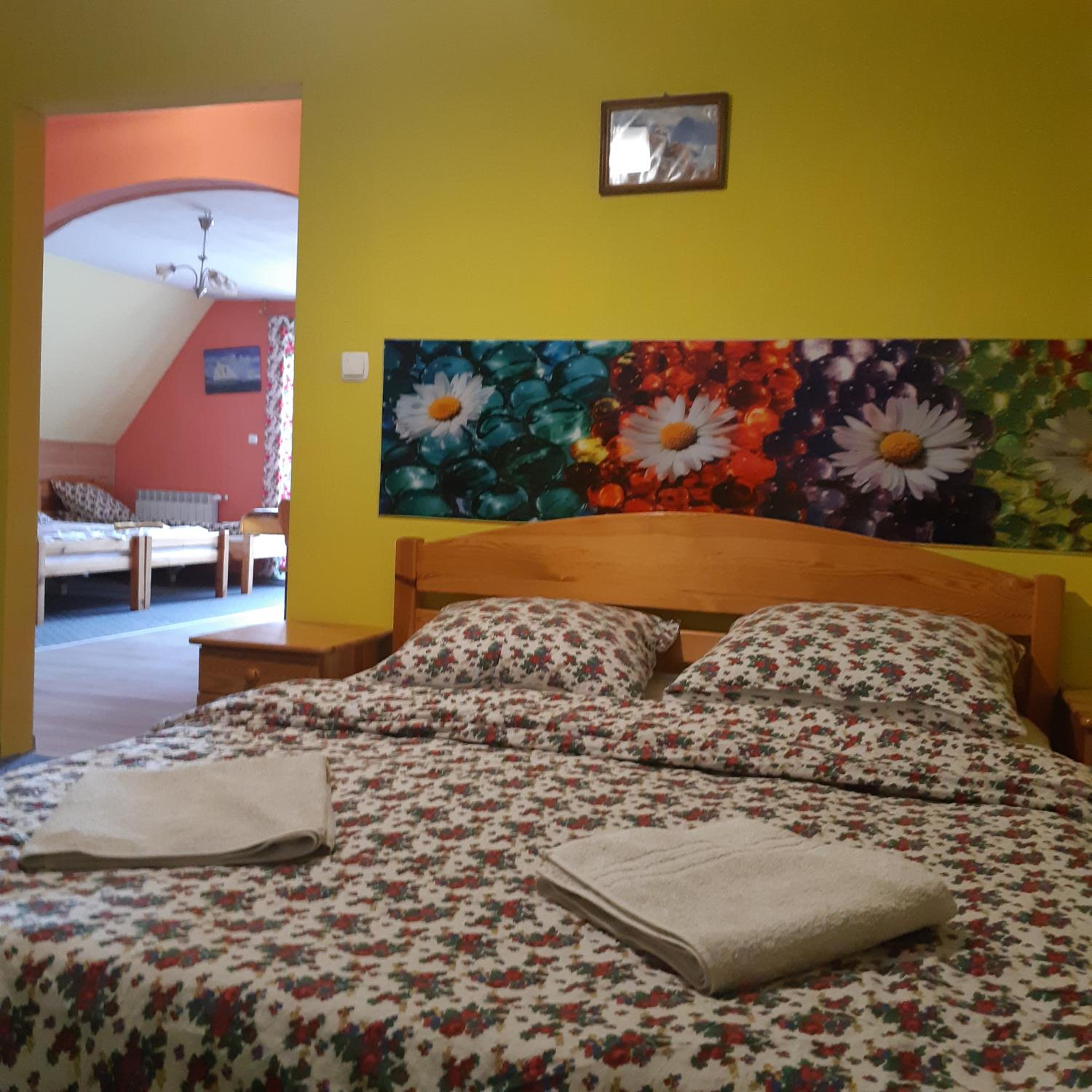 Family Suite with Balcony - Photo 1