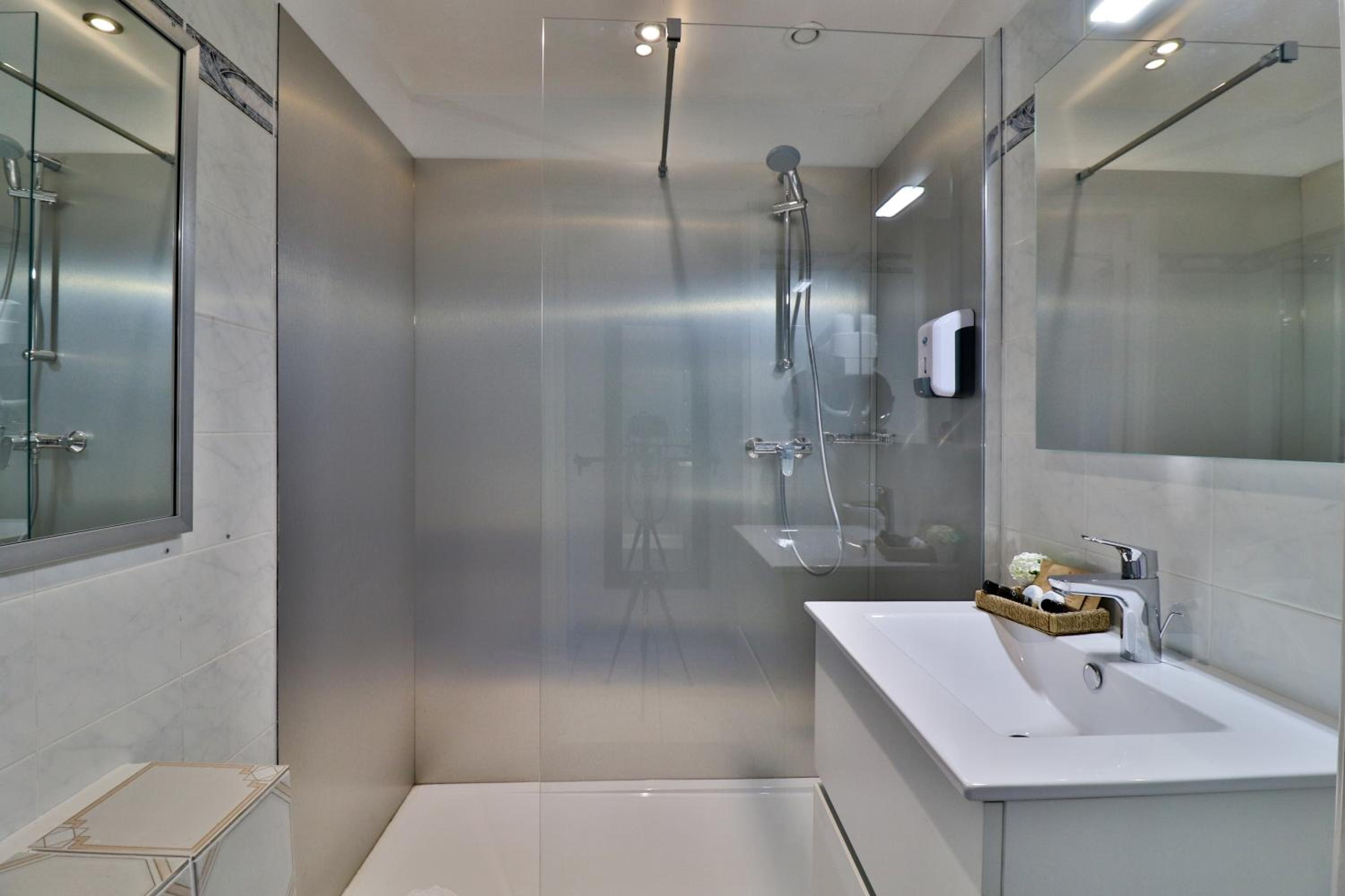 Triple Room - Photo 5