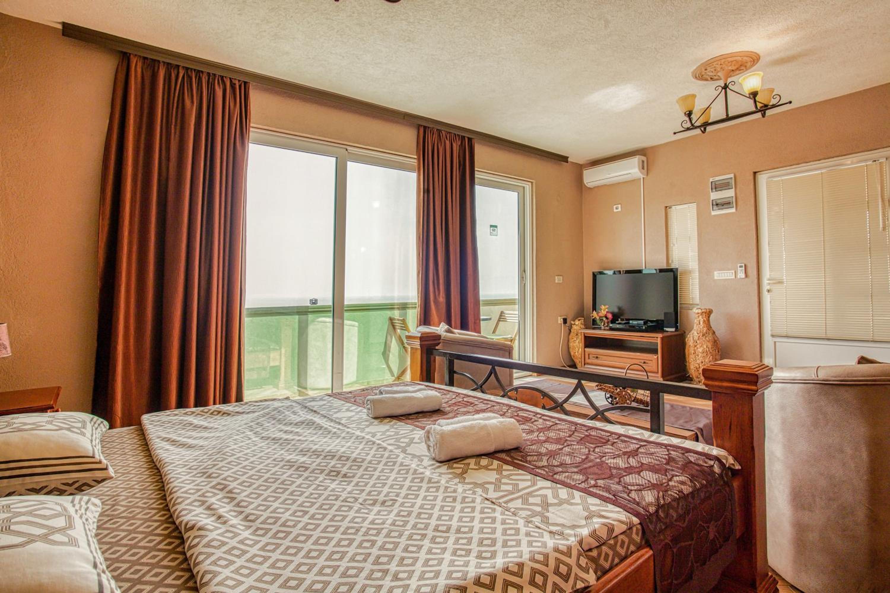 Comfort Studio with Sea View photo 3