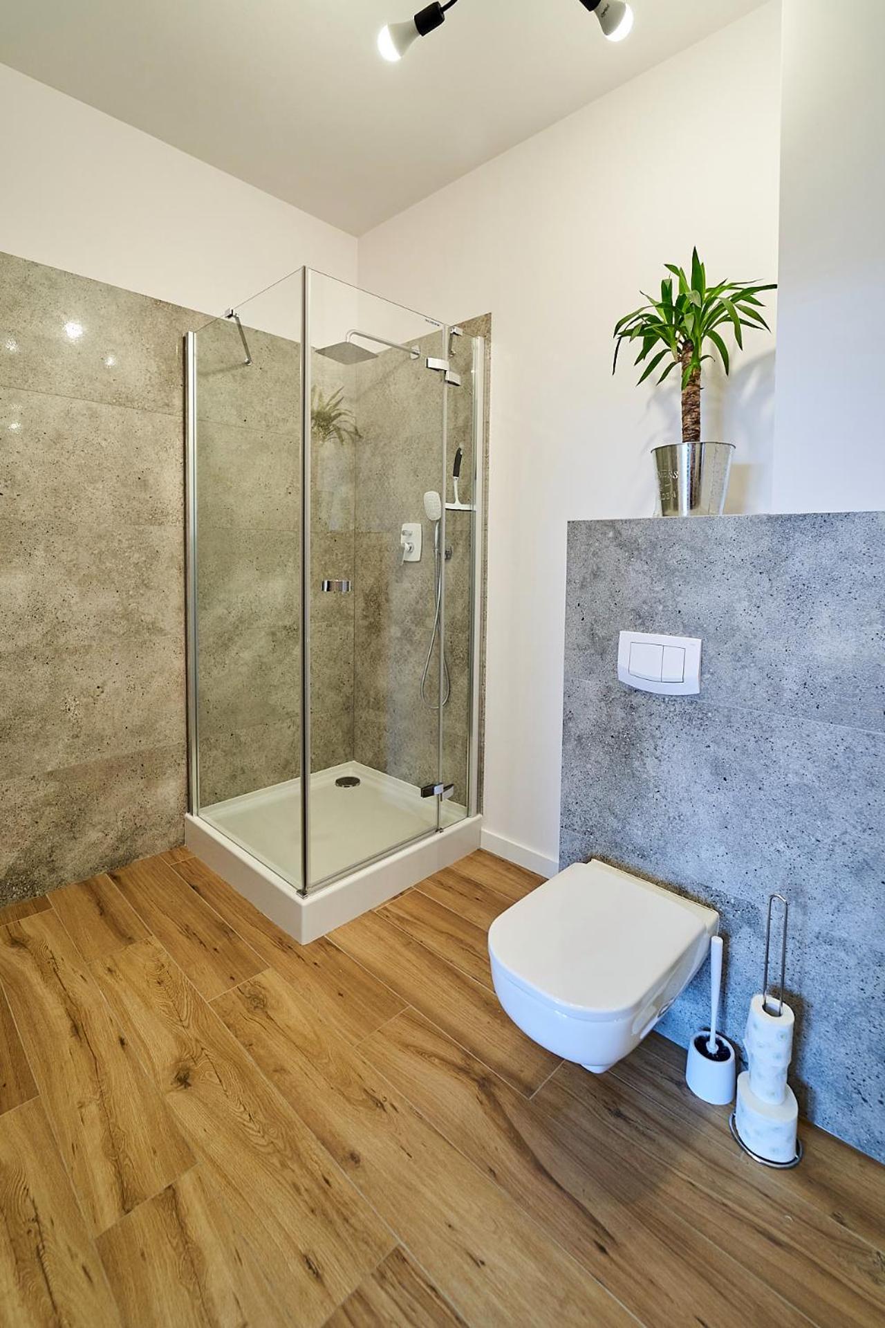 One-Bedroom Apartment - Photo 4